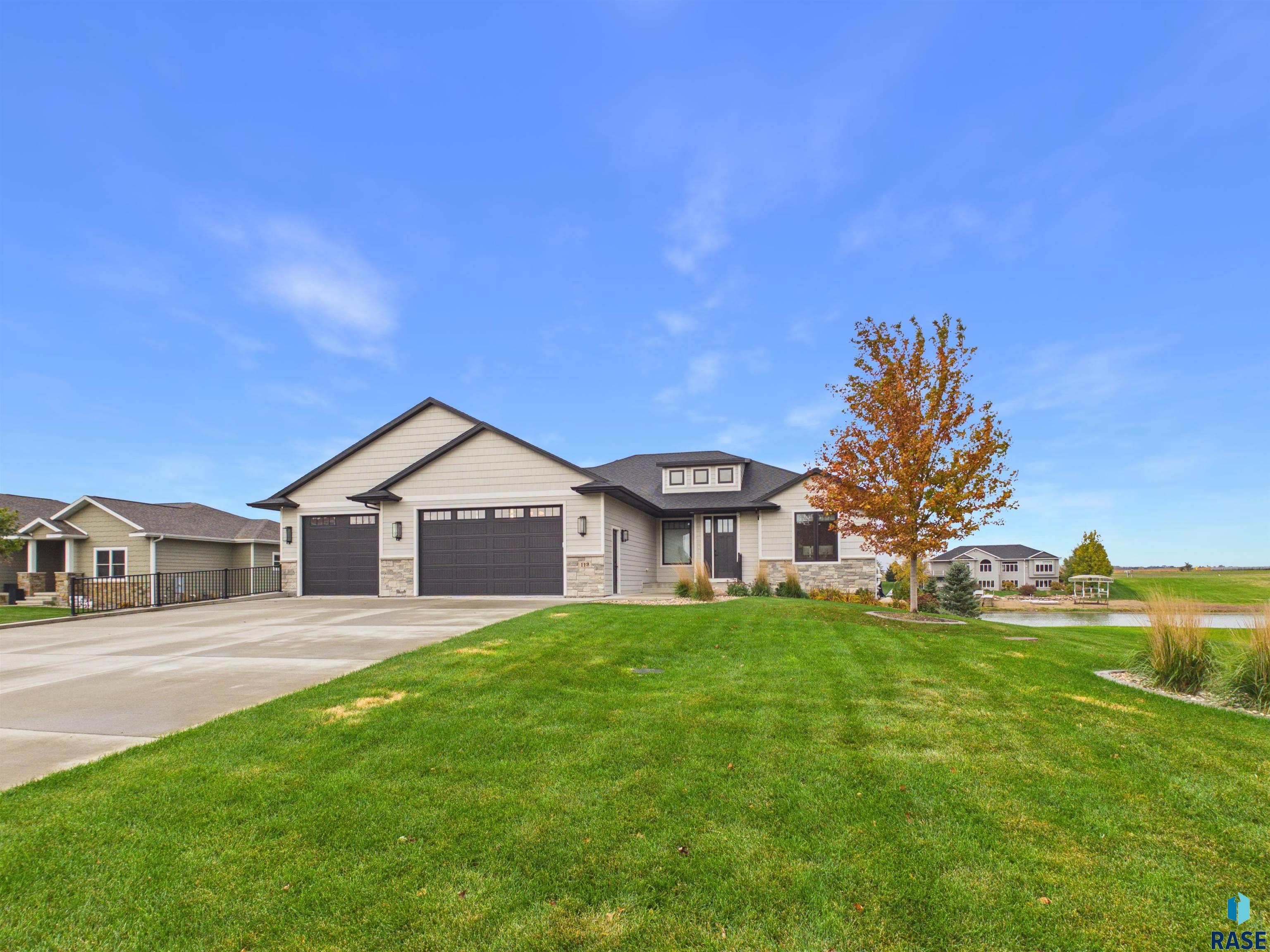 113 Woodland Drive — photo