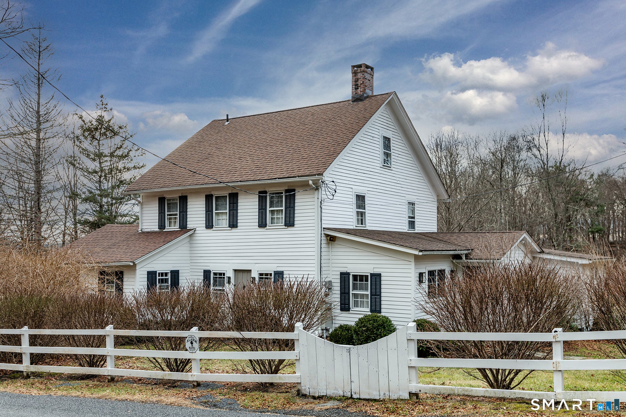 197 Skyline Ridge Road — photo
