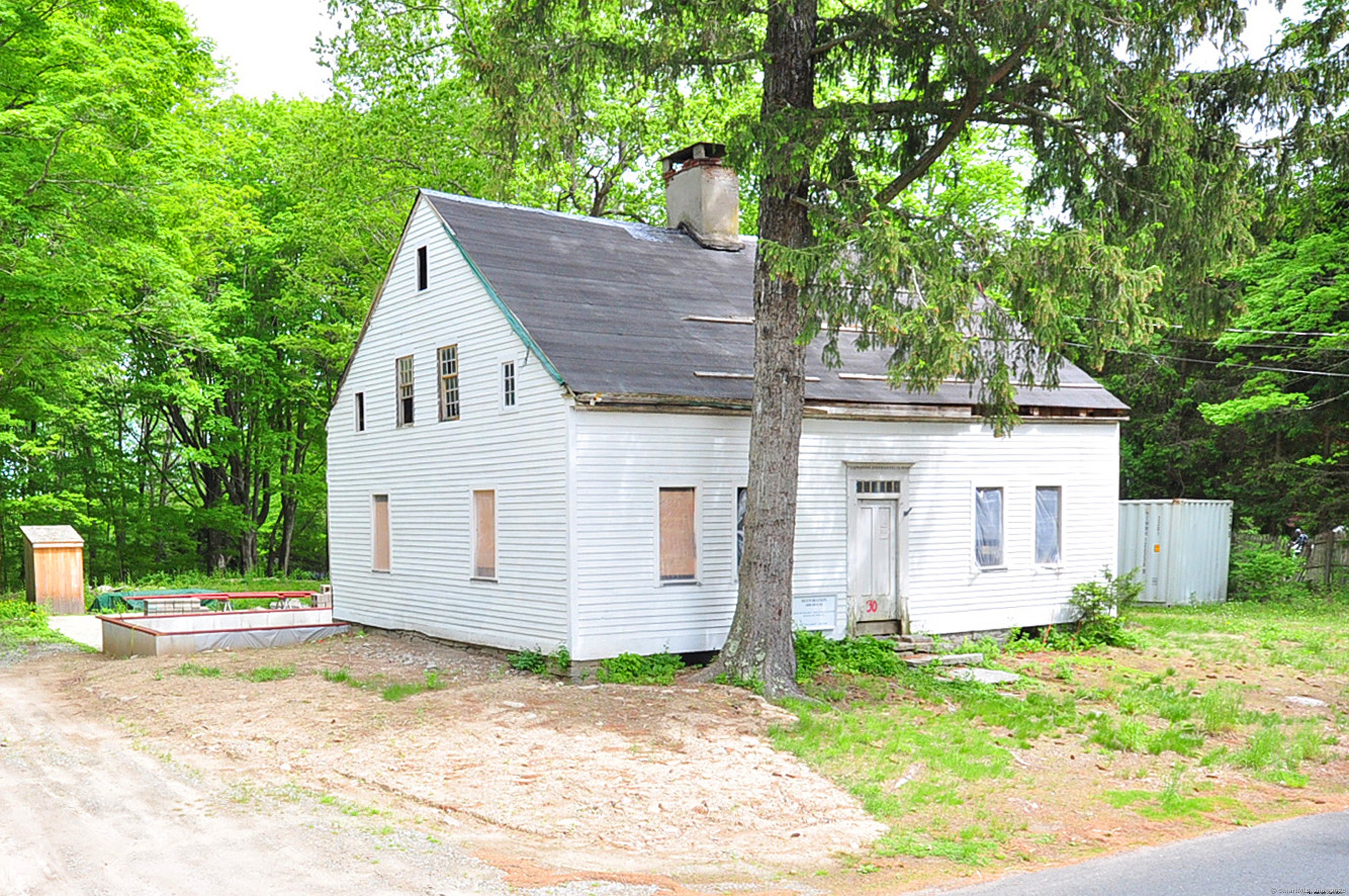 30 Chestnut Hill Road — photo