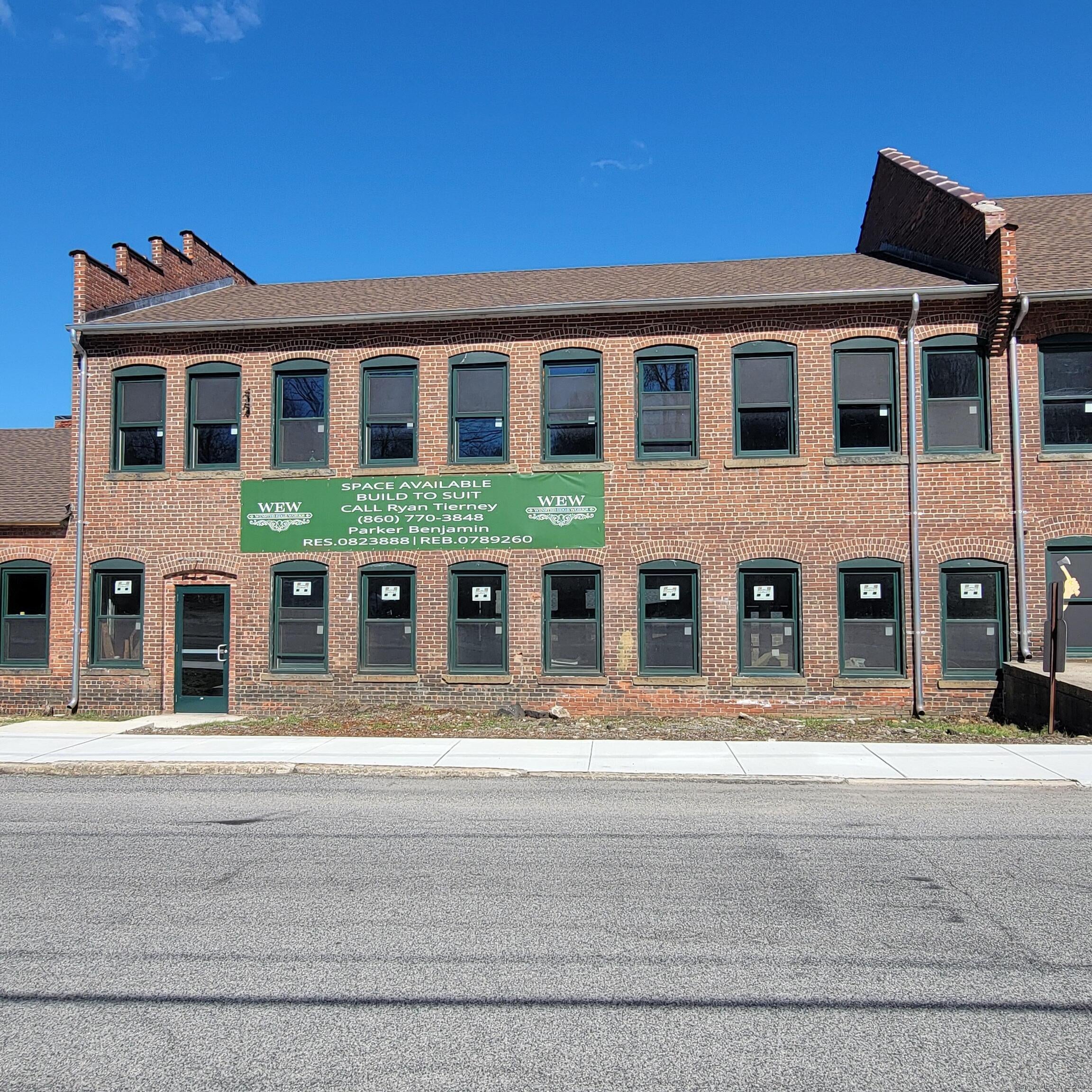 32 Lake Street — photo