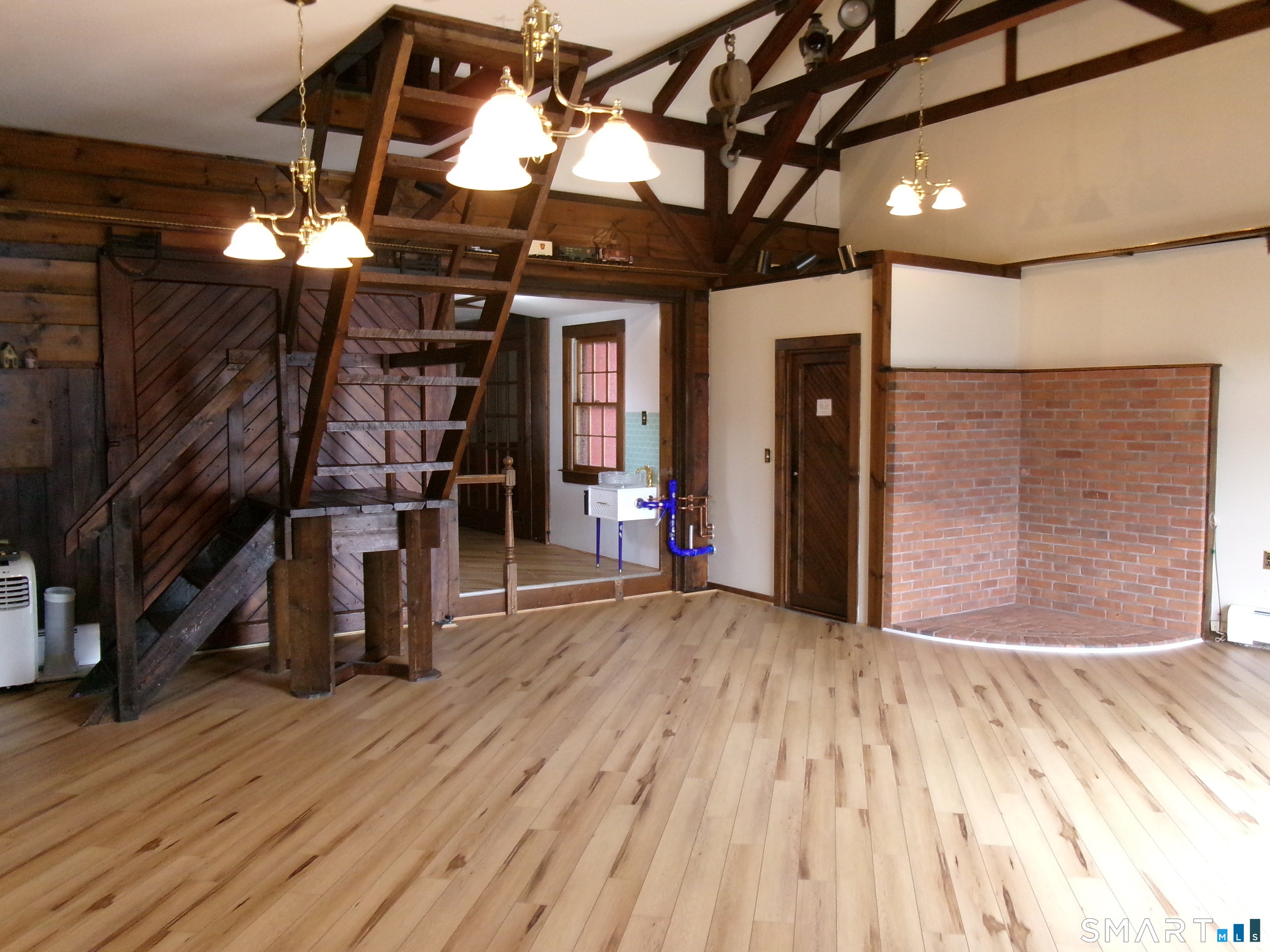 309 Main Street Suite # 2 — photo