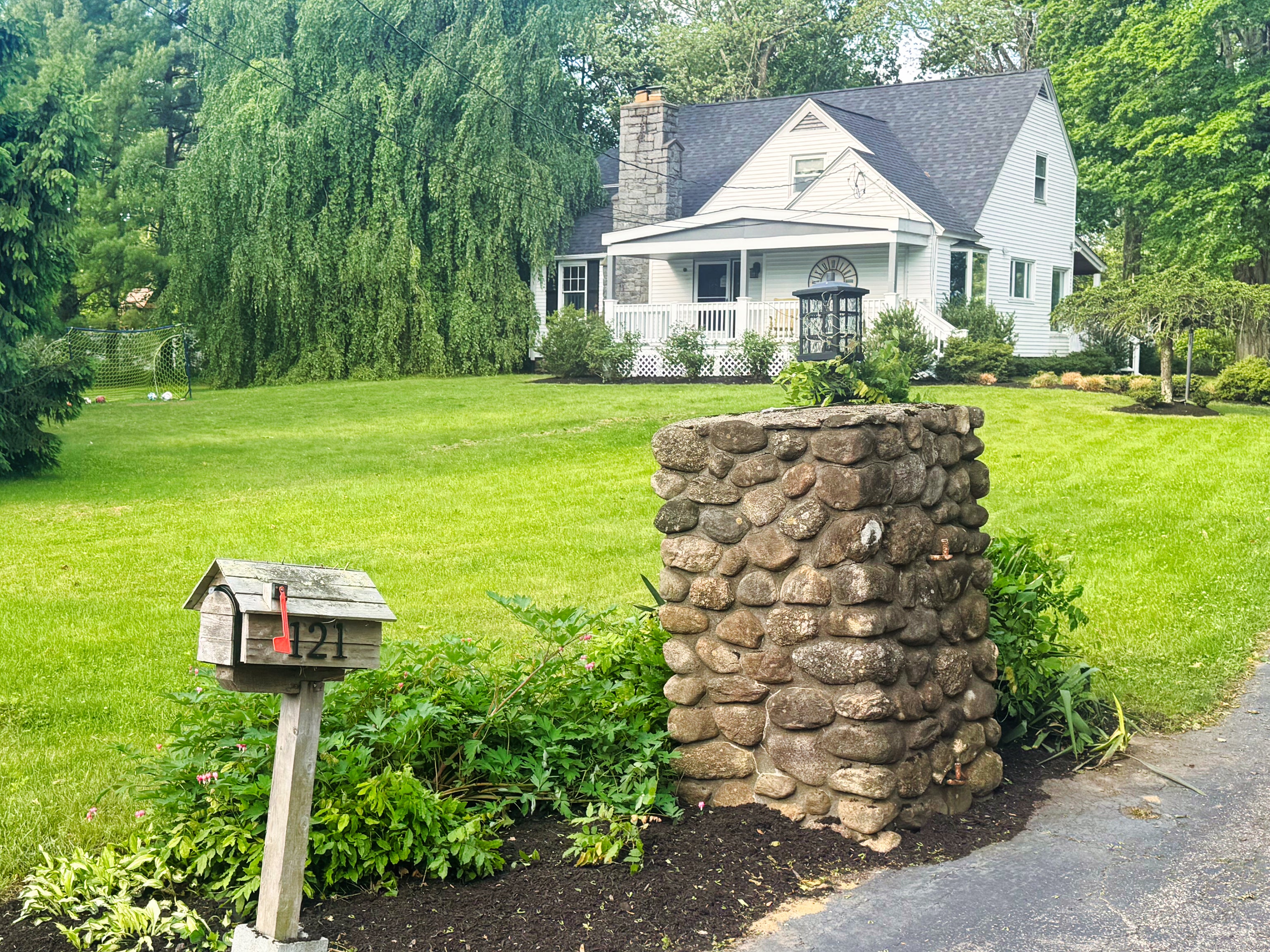 121 Lewis Road — photo