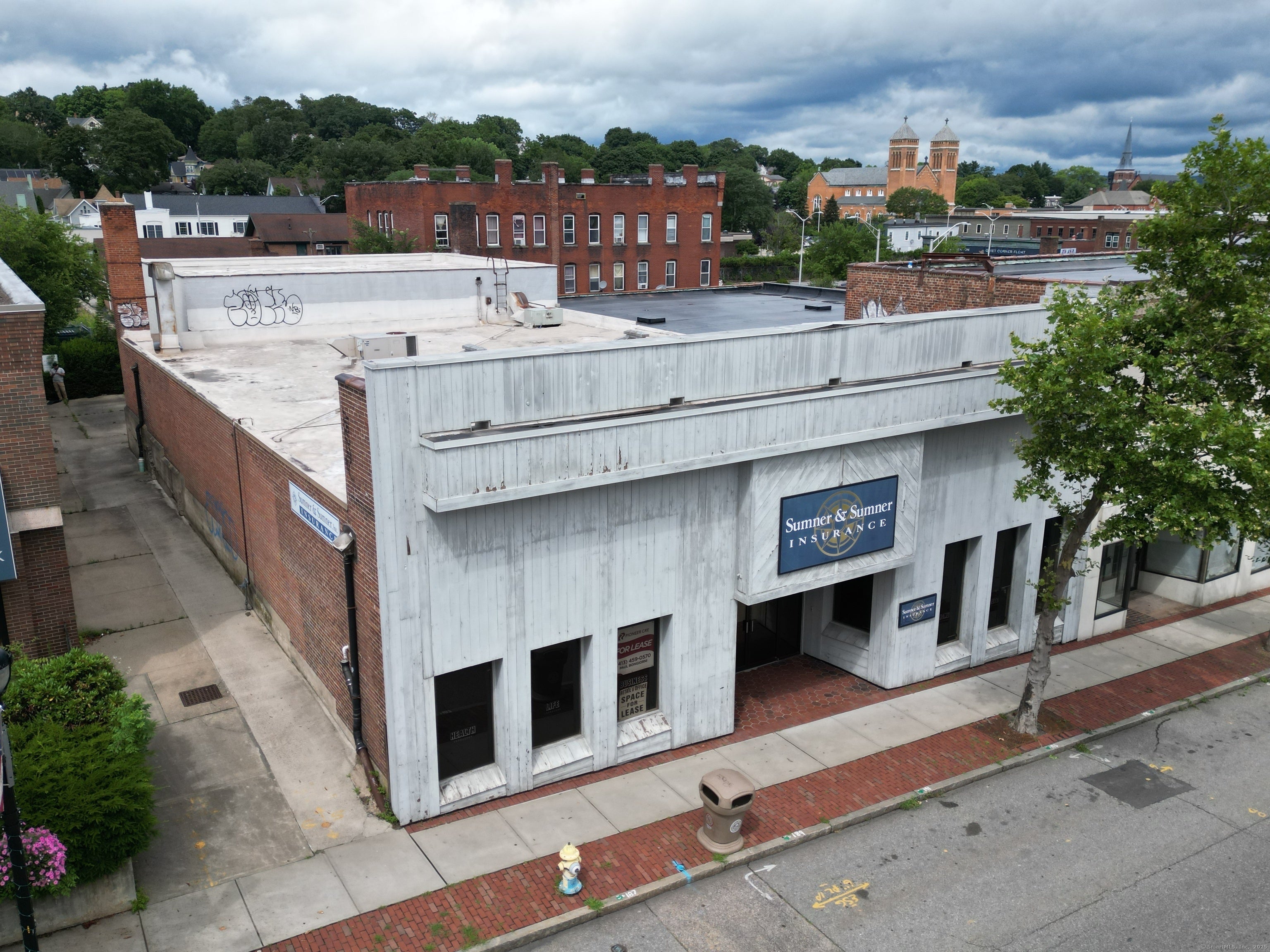 757 Main Street — photo