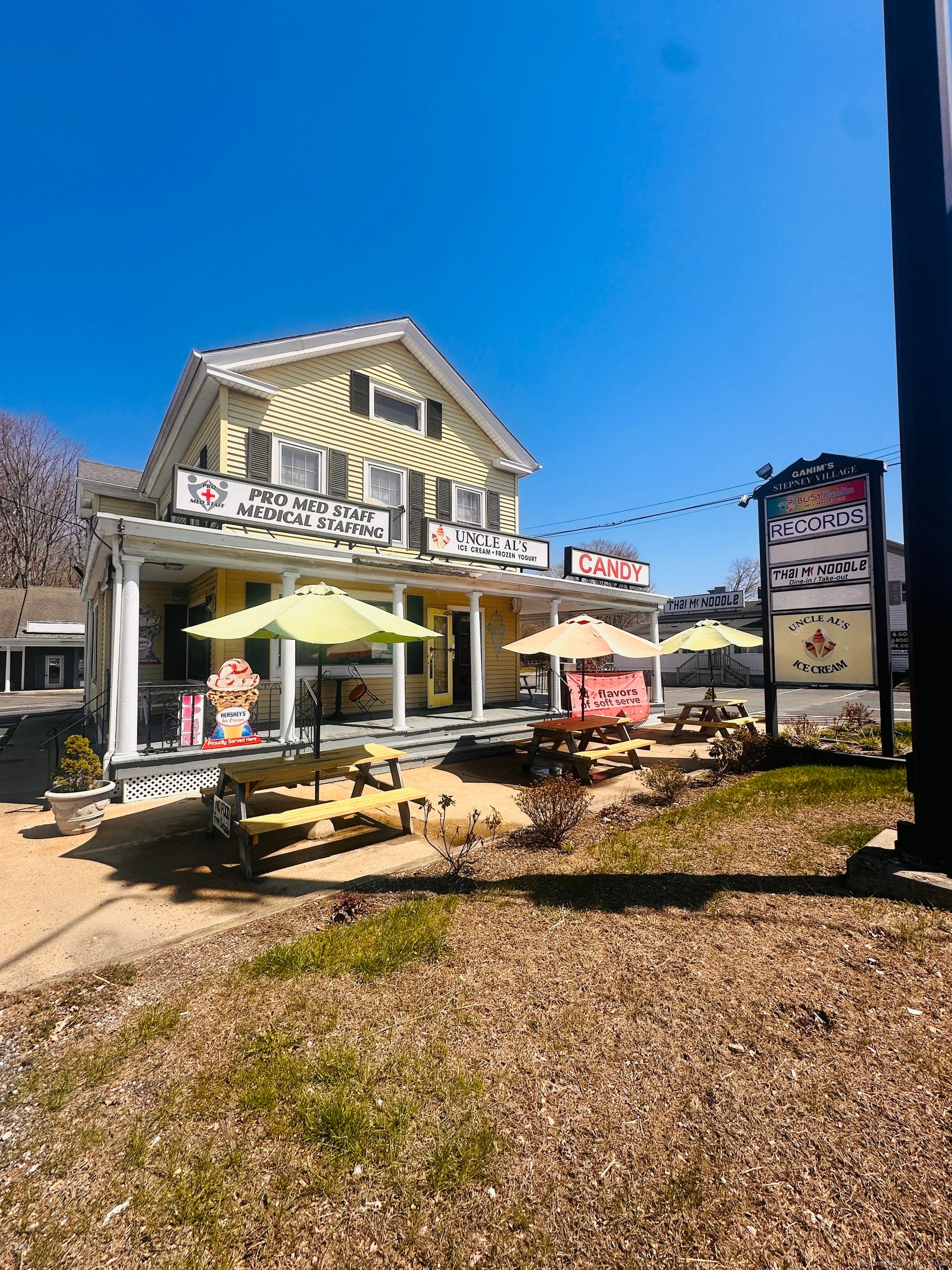 444 Main Street — photo