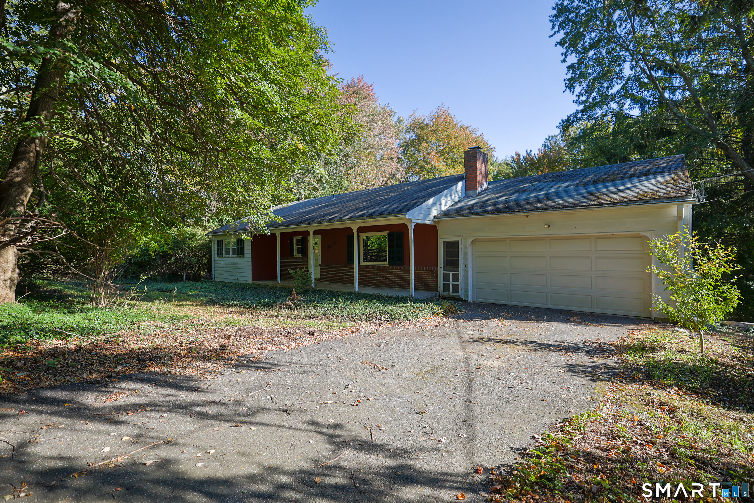 53 Smoke Hill Drive — photo
