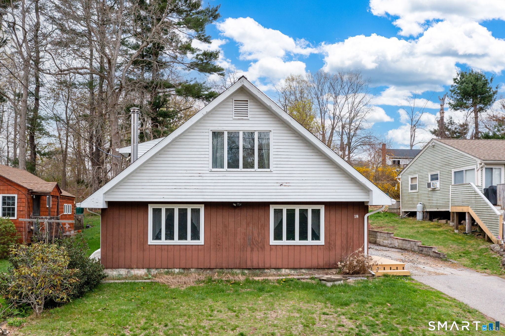 18 Overlook Drive — photo