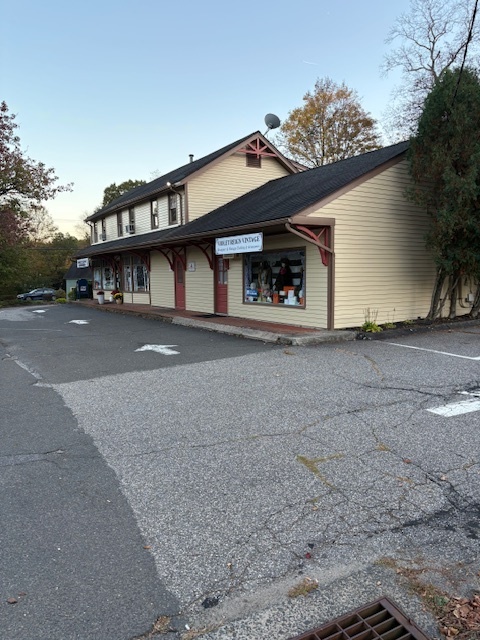 1514 Southford Road — photo