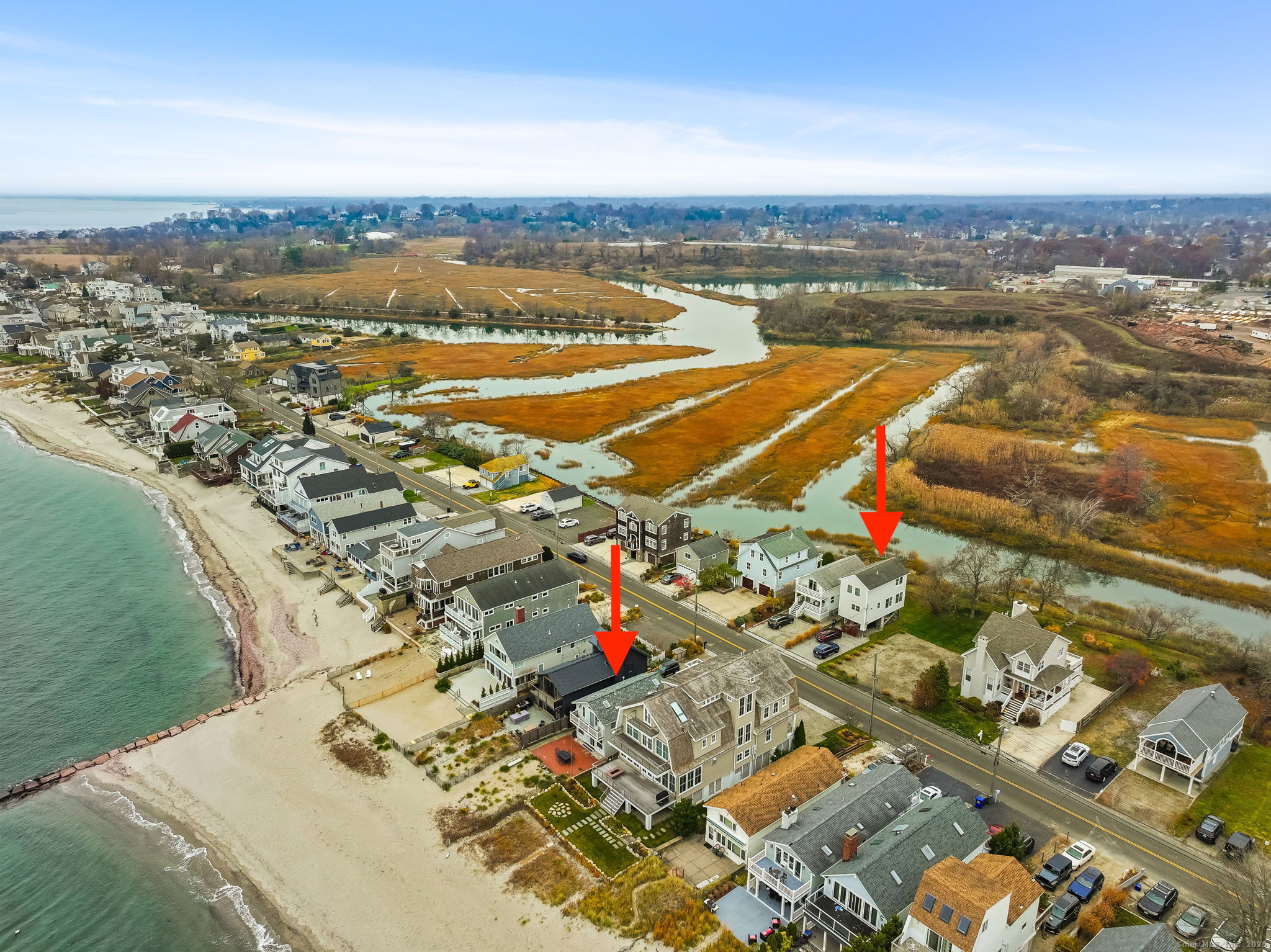 1235-1236 Fairfield Beach Road — photo