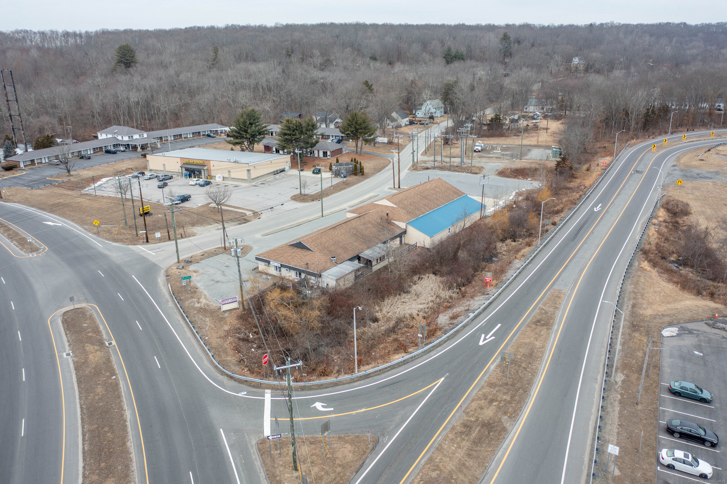 4-6 Green Hollow Road — photo