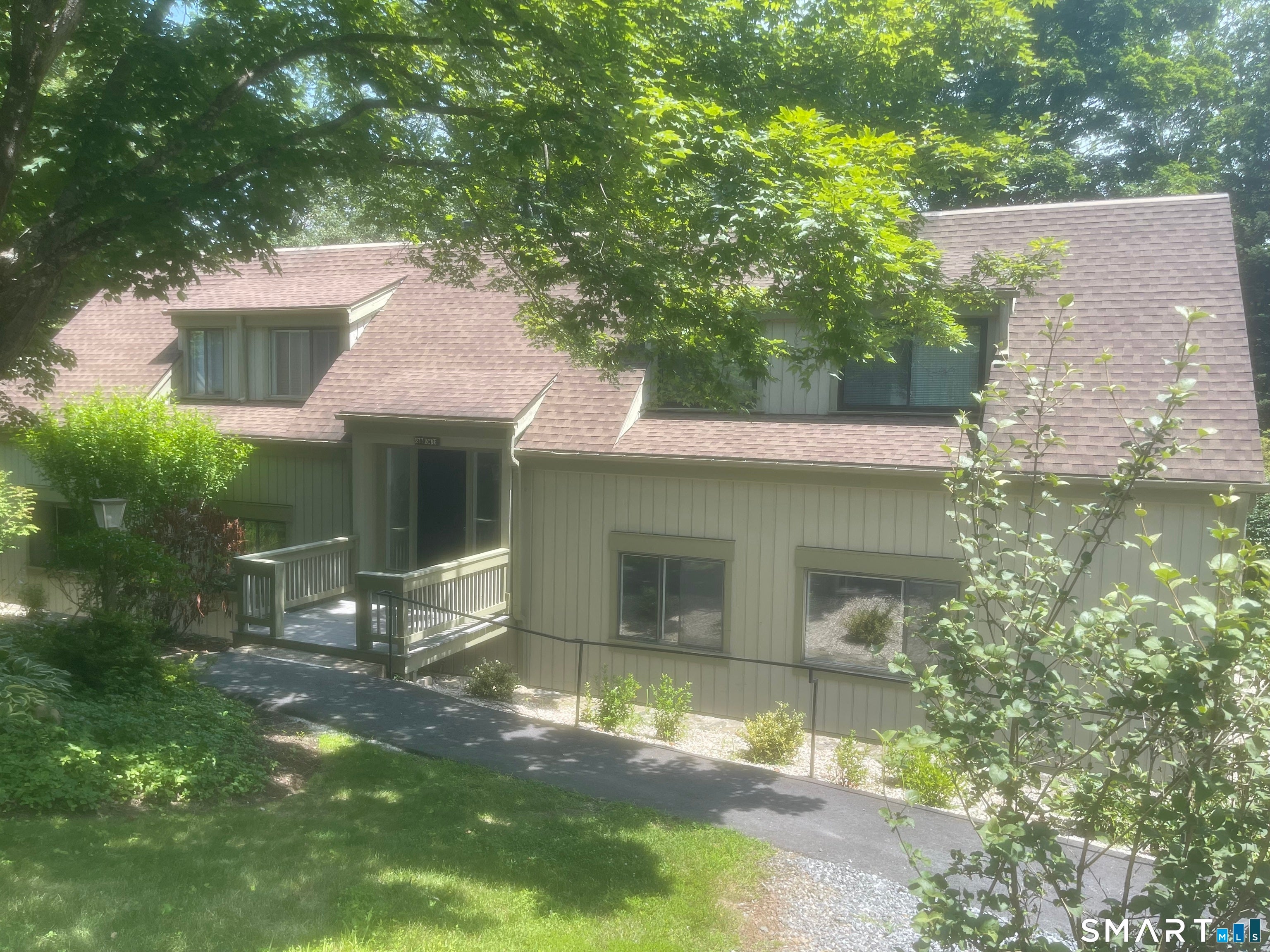 277 Heritage Village C — photo
