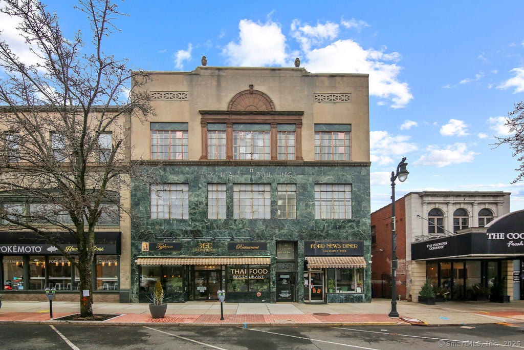 360 Main Street 3-B — photo