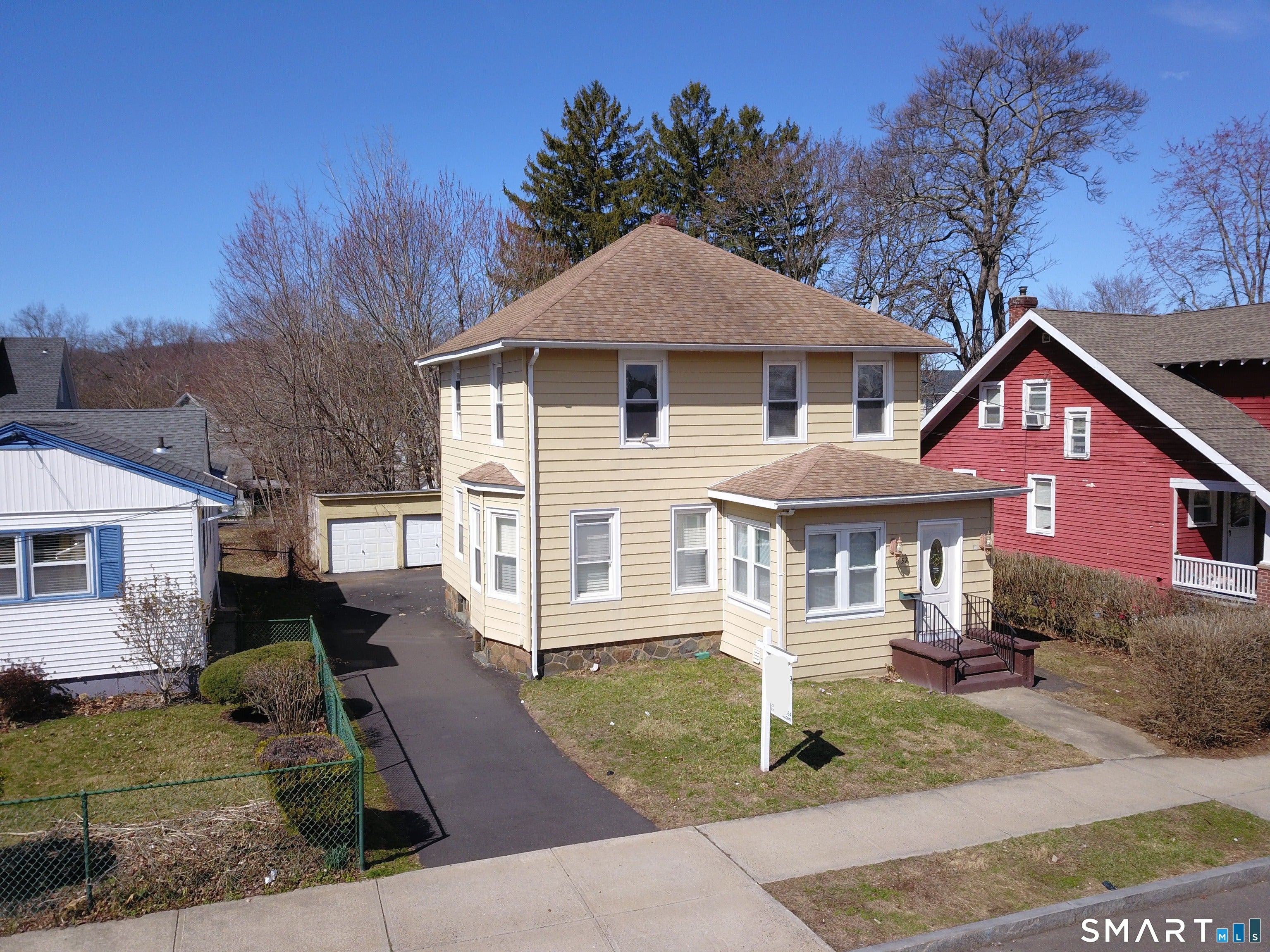 52 Davis Street — photo