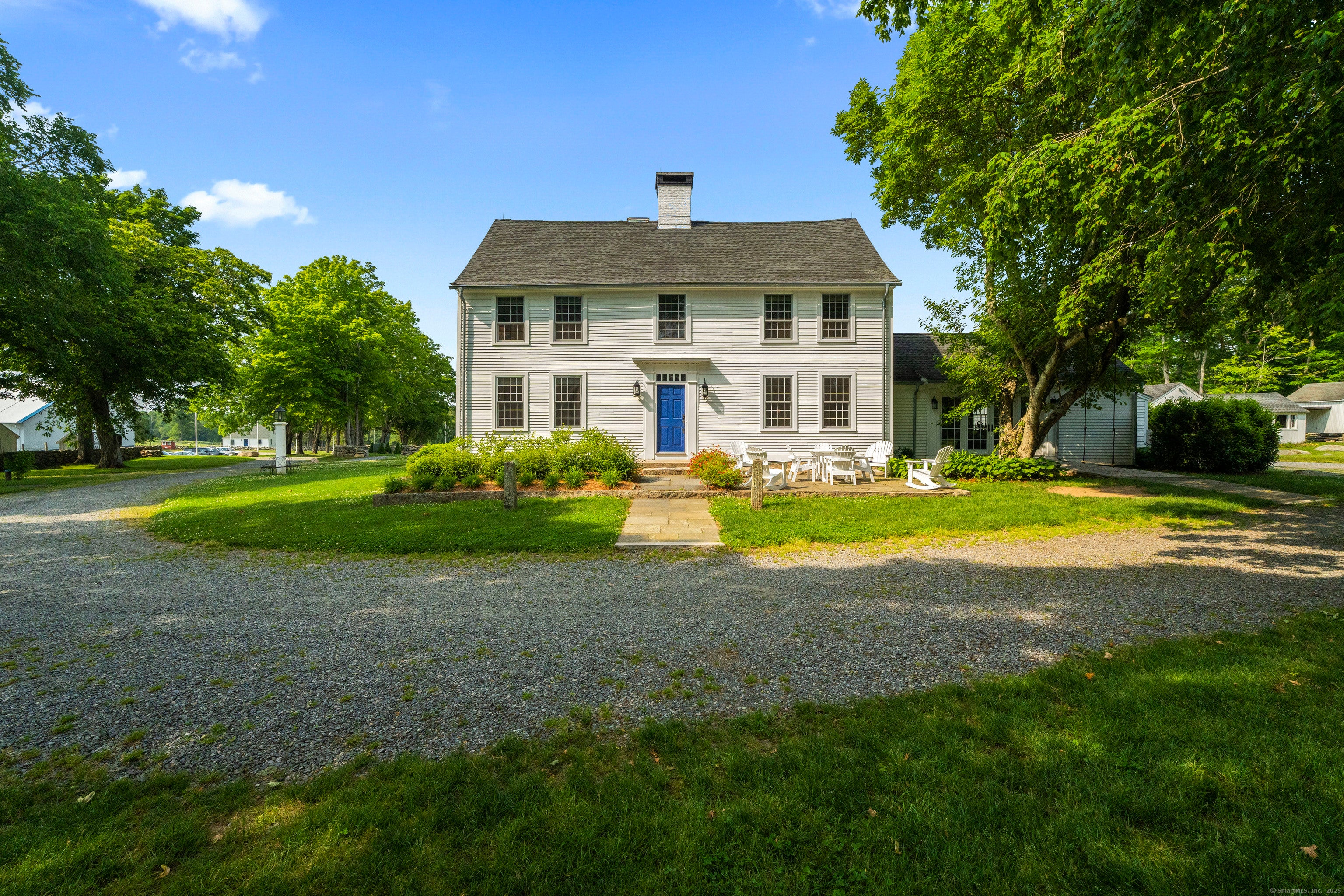 1189 Pequot Trail — photo