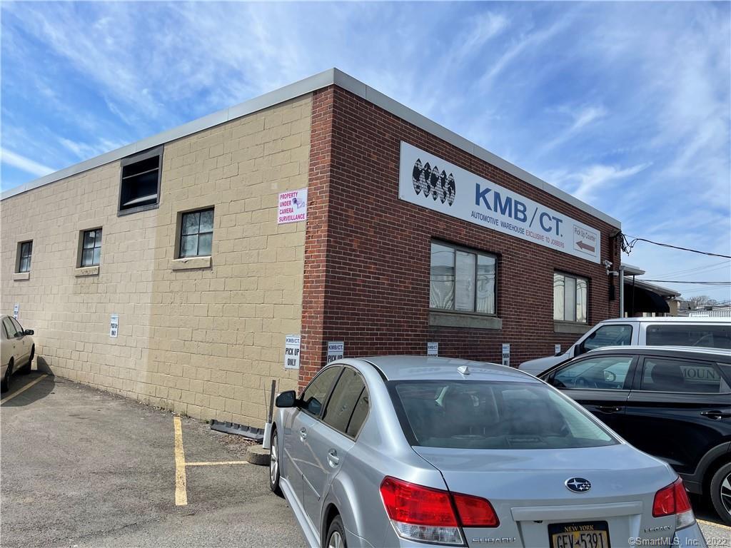 75 Research Drive — photo