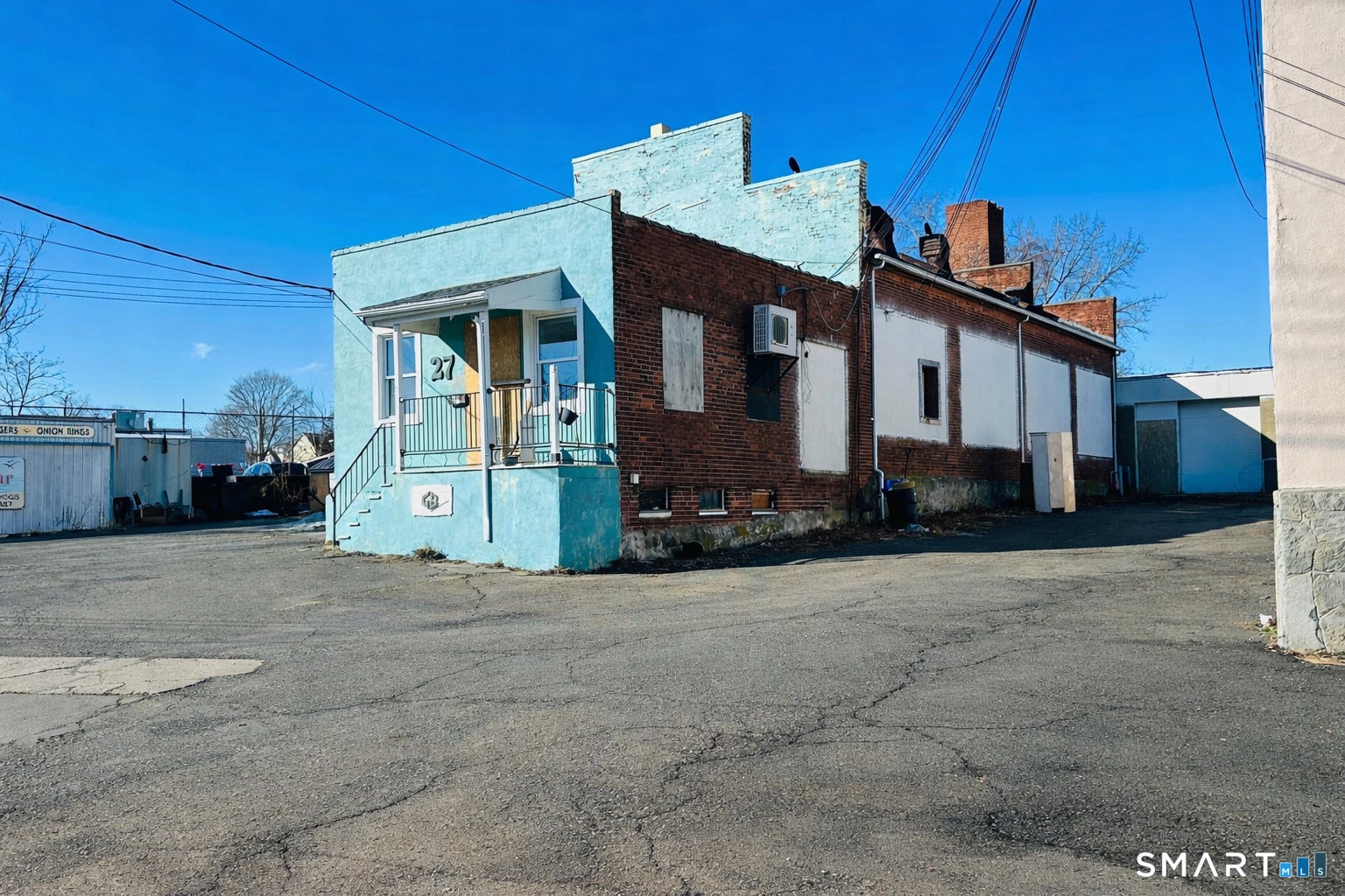 27 Kimberly Avenue 2 — photo