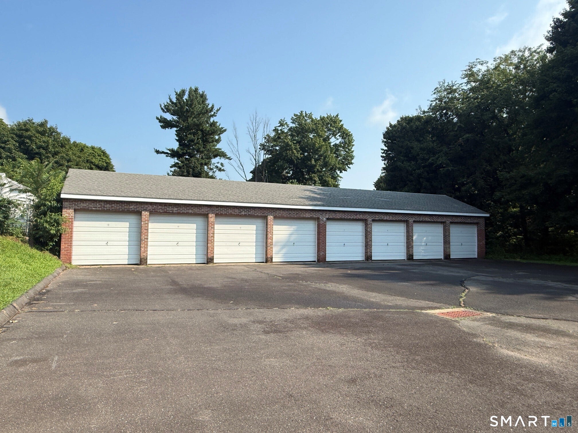 Home in New Britain, CT 06051 — photo 2