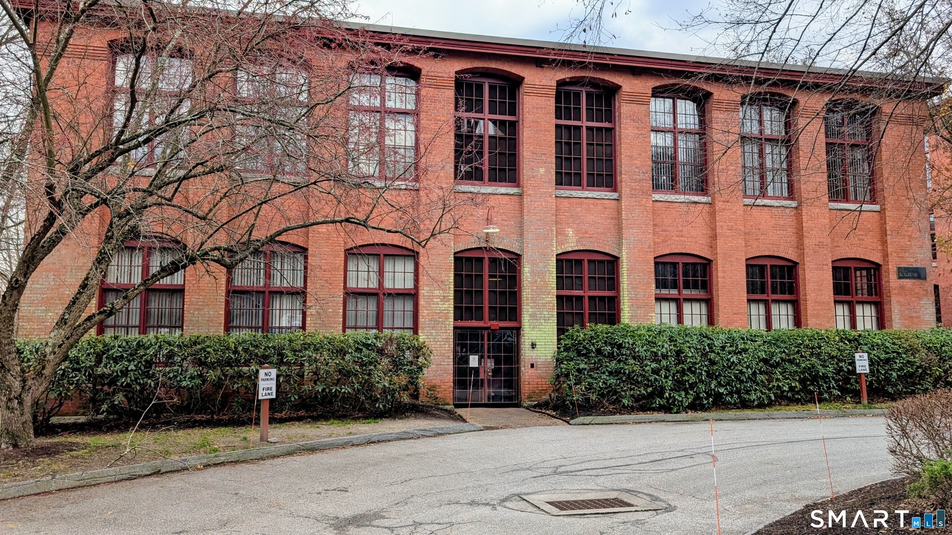 839 Main Street Apt 98 — photo