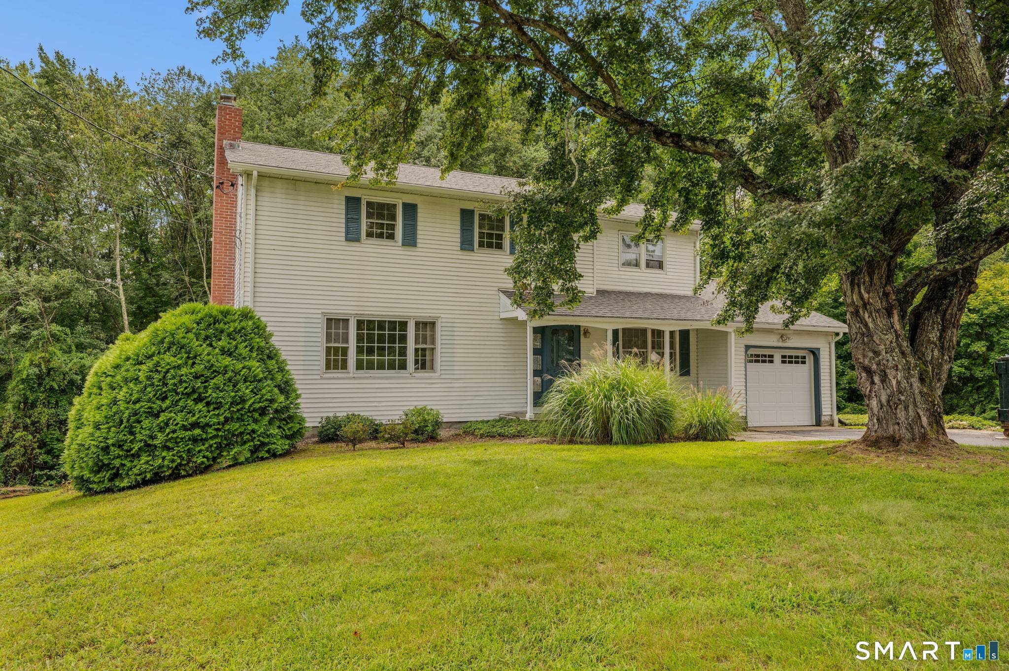 34 Green Briar Road — photo
