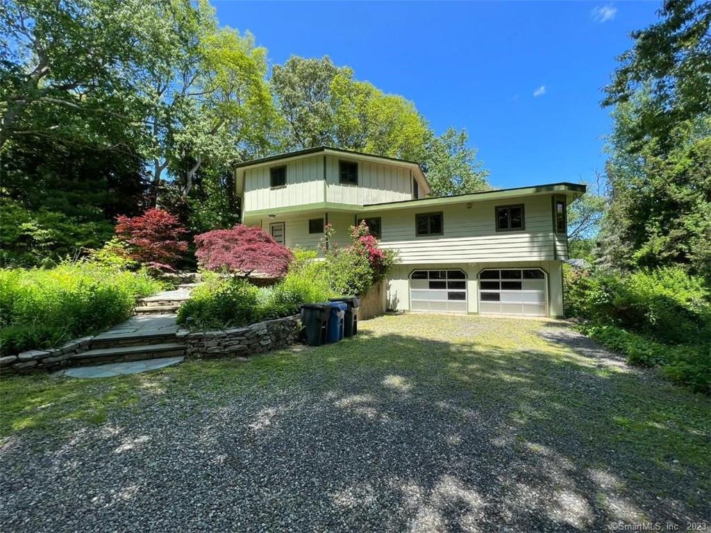25 Coachman Pike, Ledyard, CT 06339 — photo 2