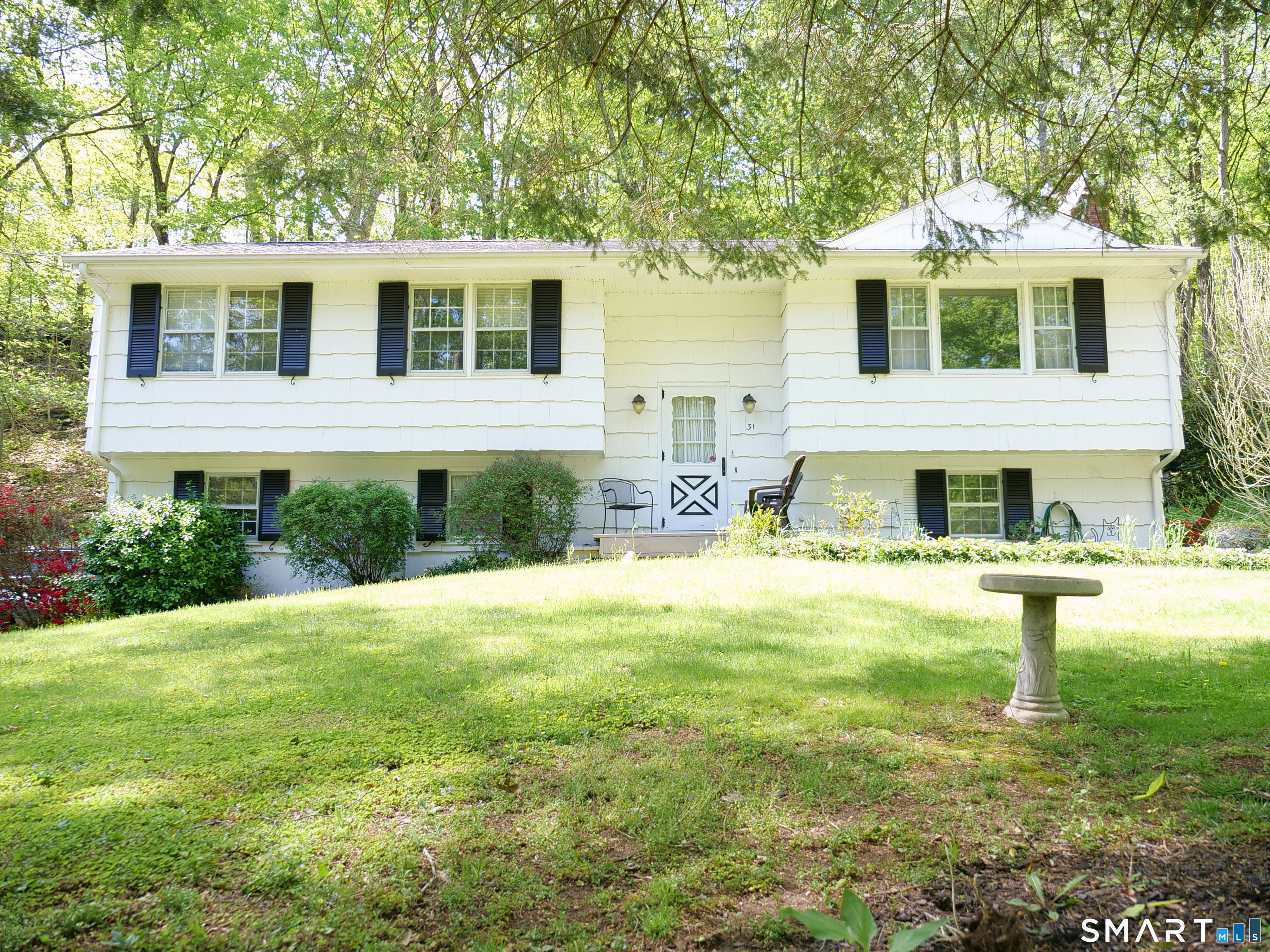 31 Longview Drive — photo