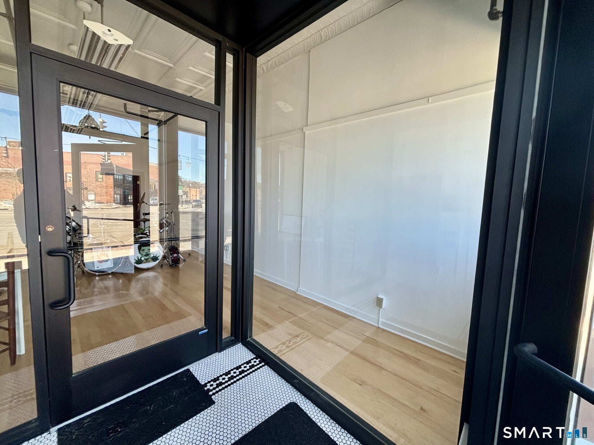 11 Main Street Suite 2 — photo