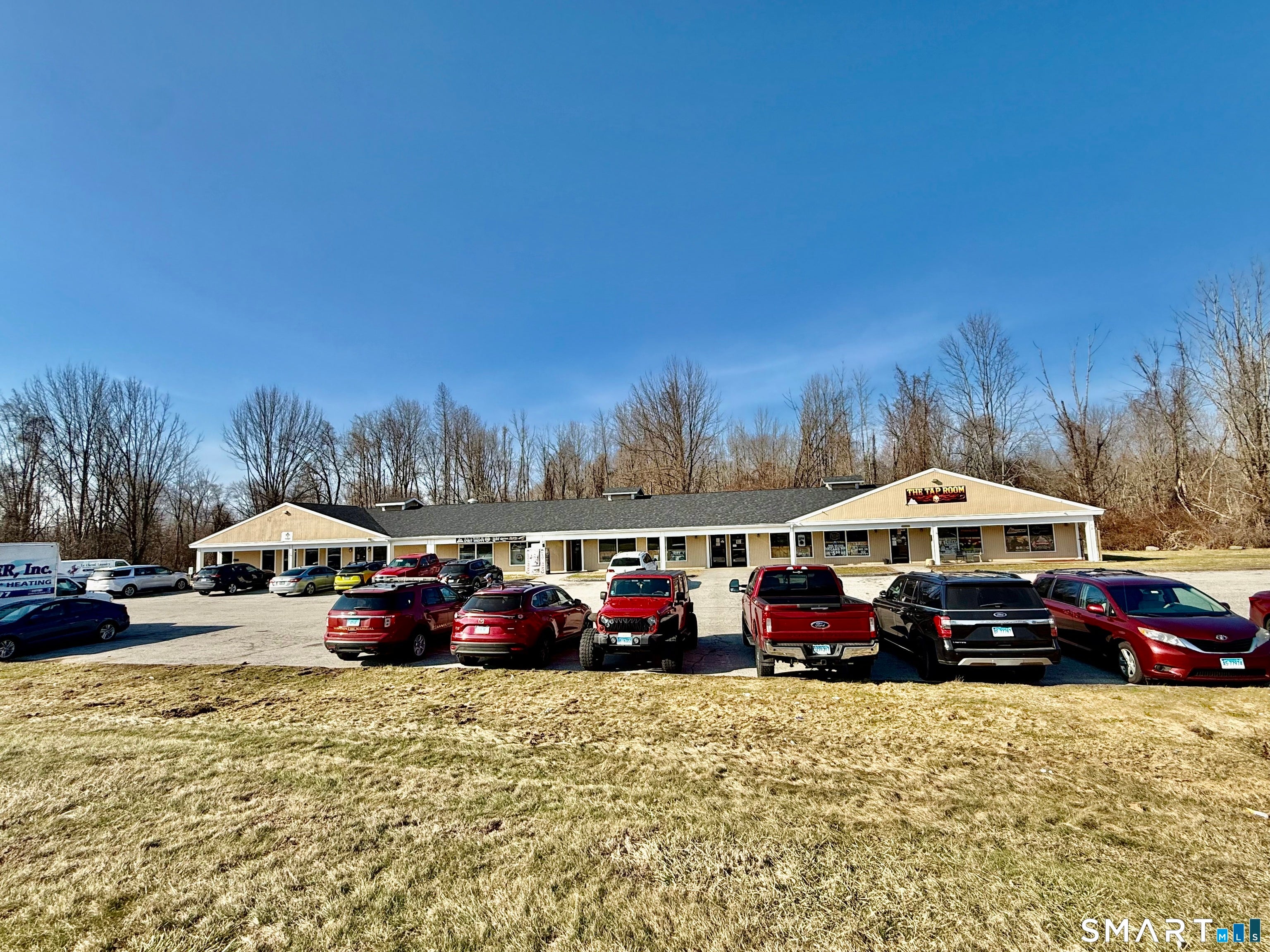 385 Beaumont Highway — photo