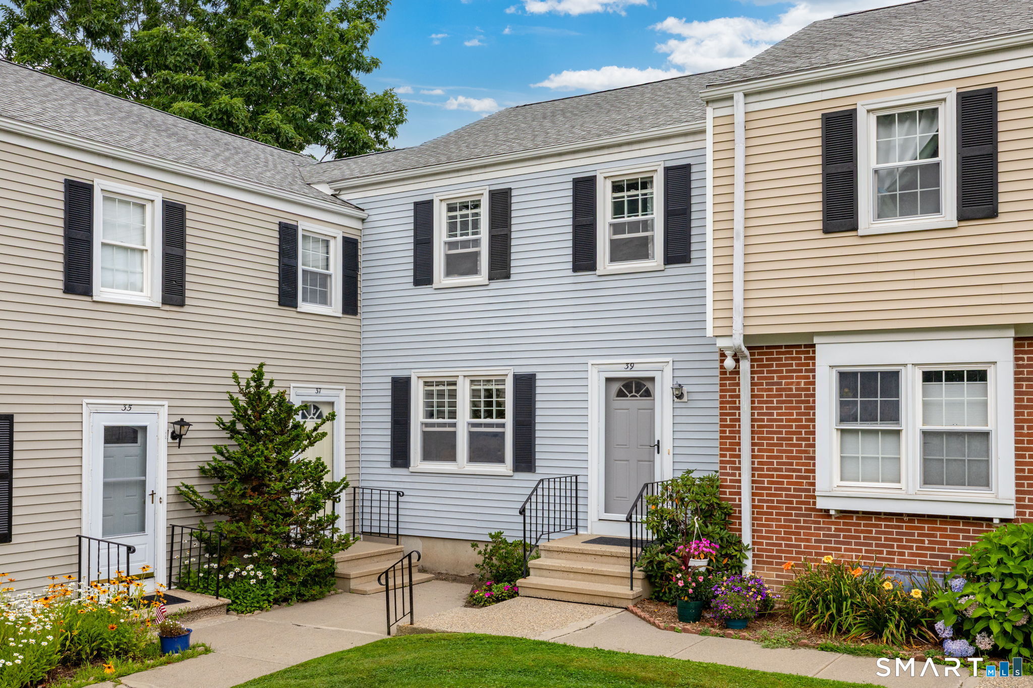 39 Tapping Reeve Village #39, Litchfield, CT 06759 — photo 2