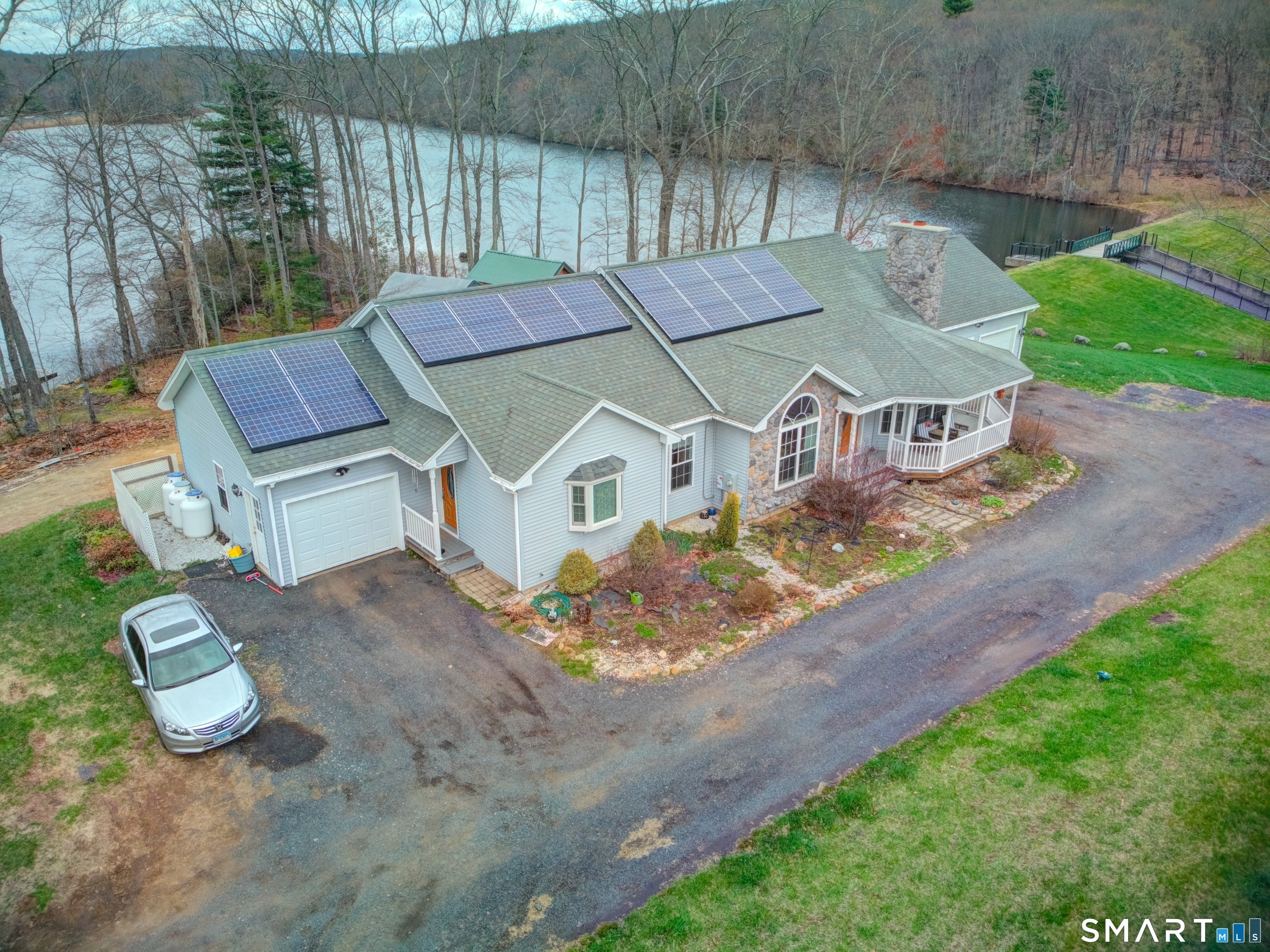 592 Ference Road — photo