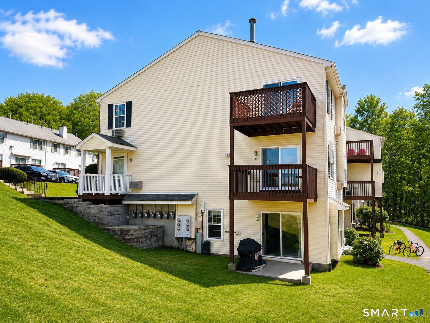 143 Spyglass Court 143 — photo