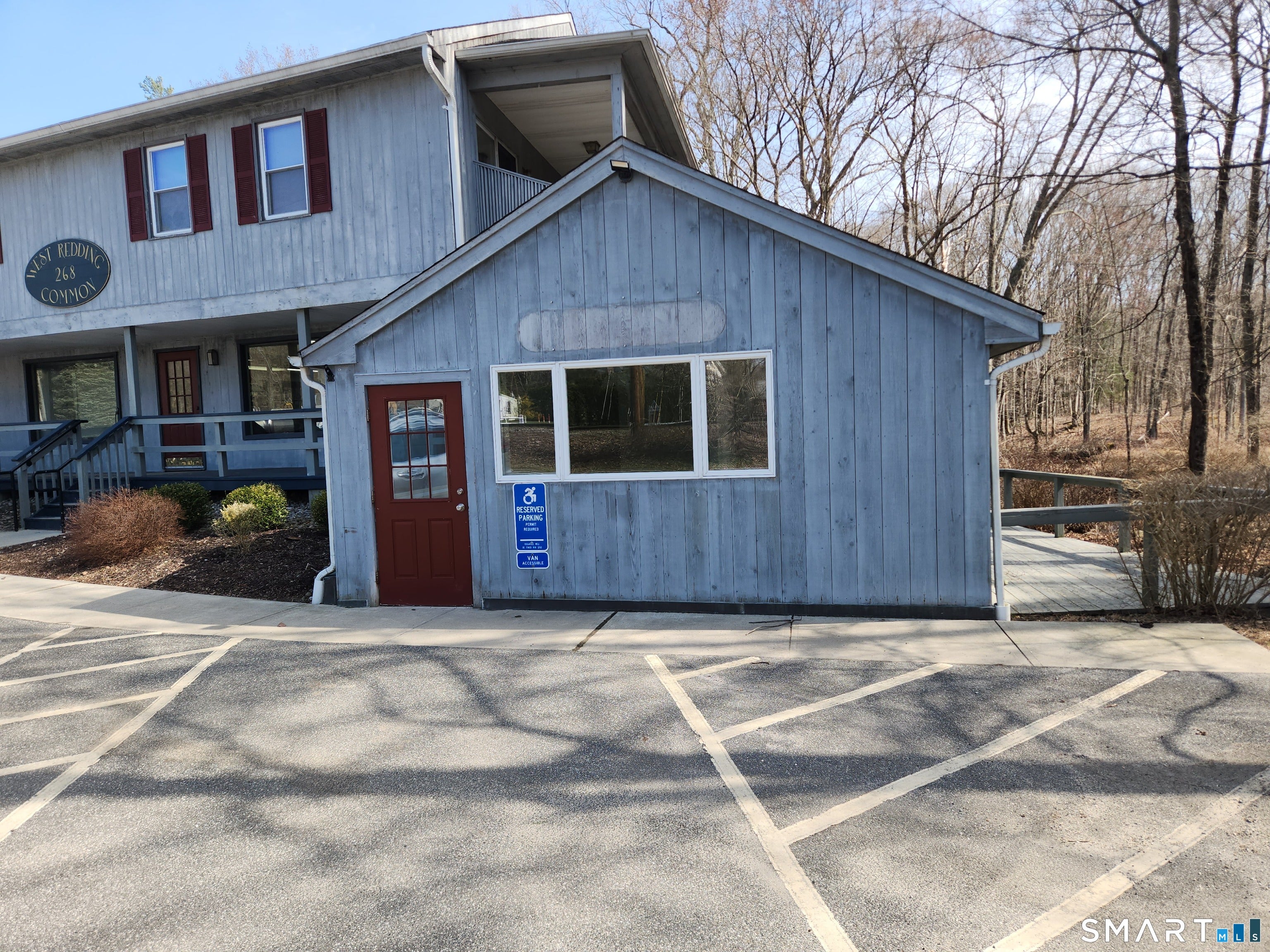 268 Simpaug Turnpike Office — photo