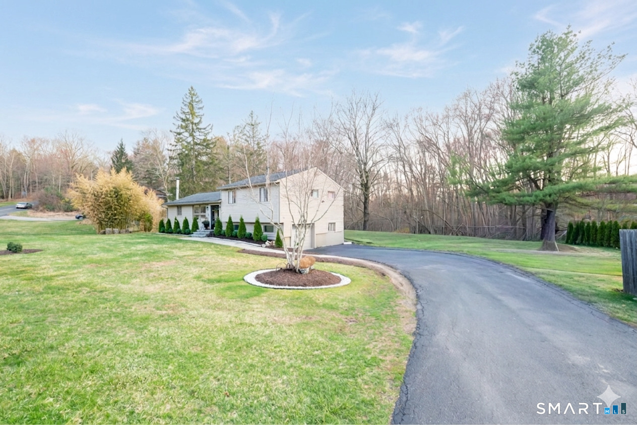 295 Fan Hill Road — photo