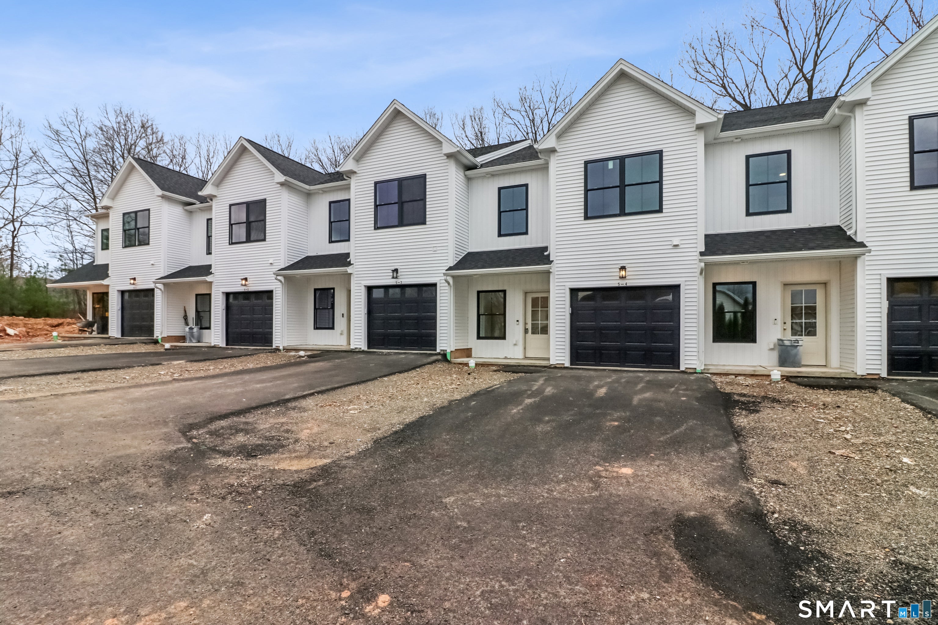 370 Emmett Street 4-4 — photo