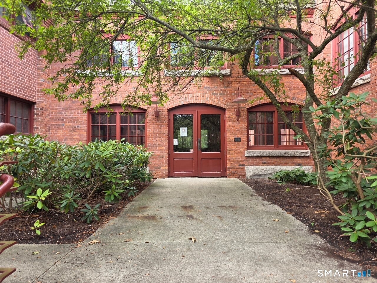 839 Main Street 91 — photo
