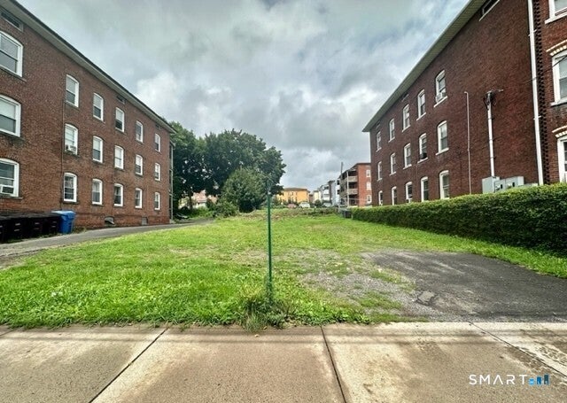 179 Broad Street — photo