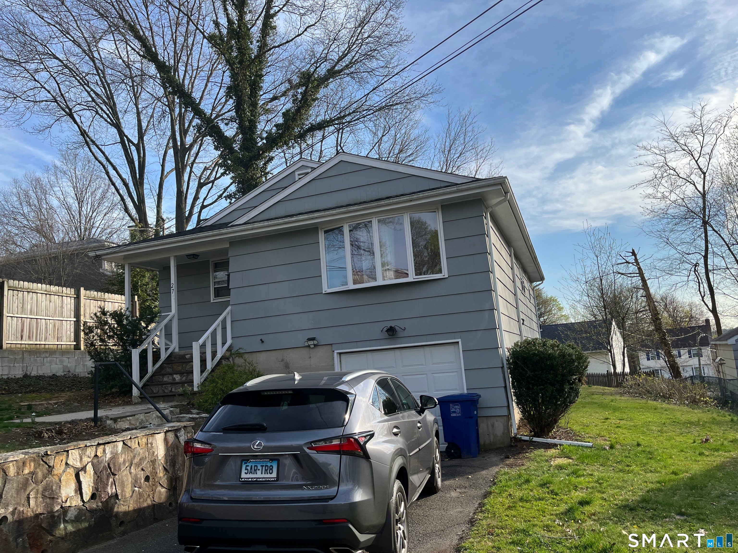 27 Plateau Avenue — photo