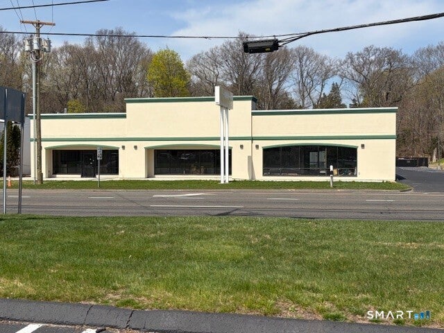 449 Boston Post Road — photo