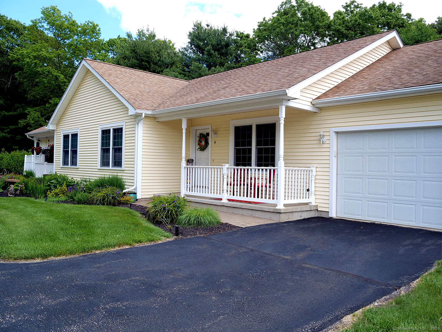 4 Bluebird Lane #4, Killingly, CT 06241 — photo 2