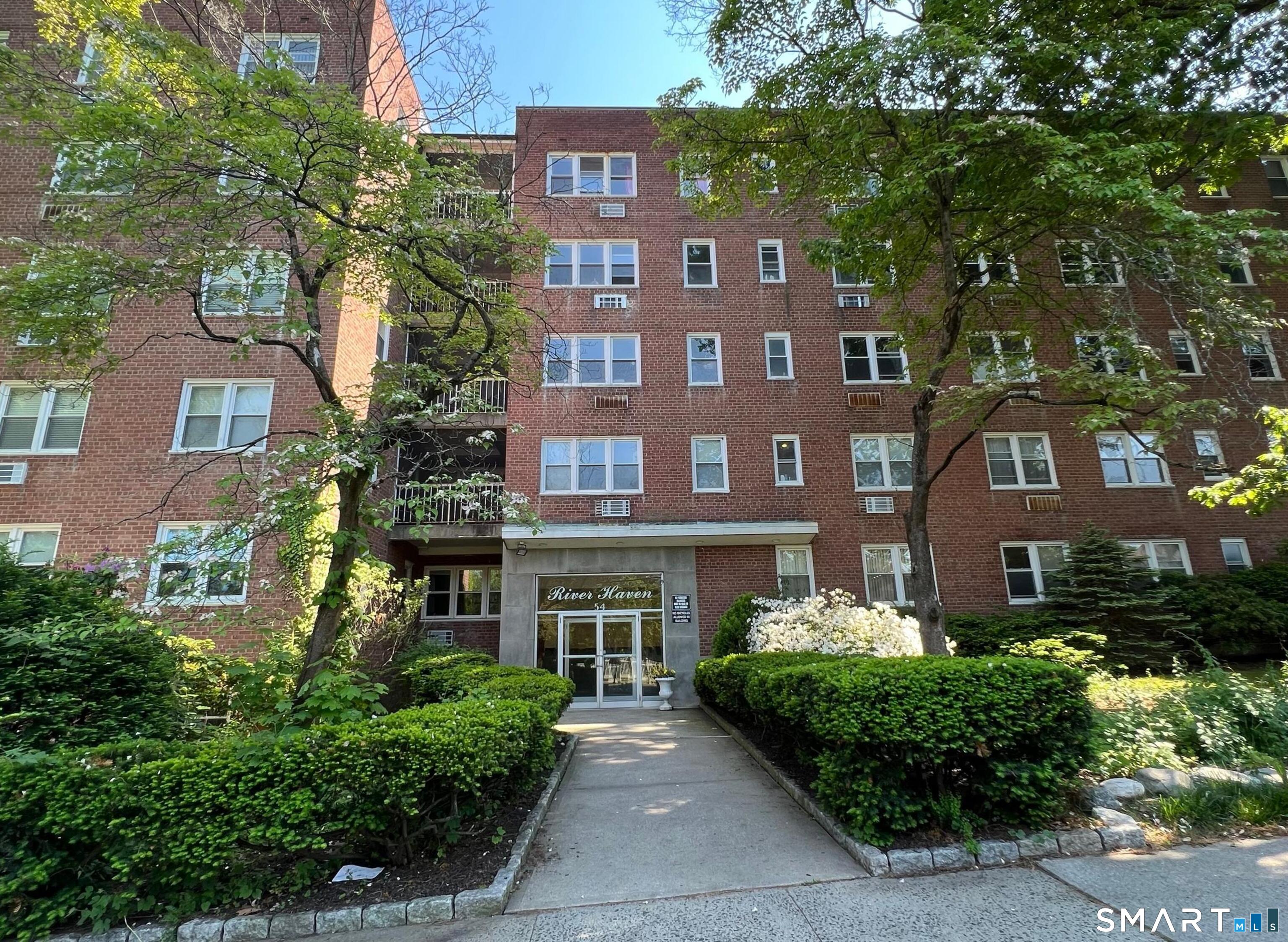 54 W North Street 417 — photo