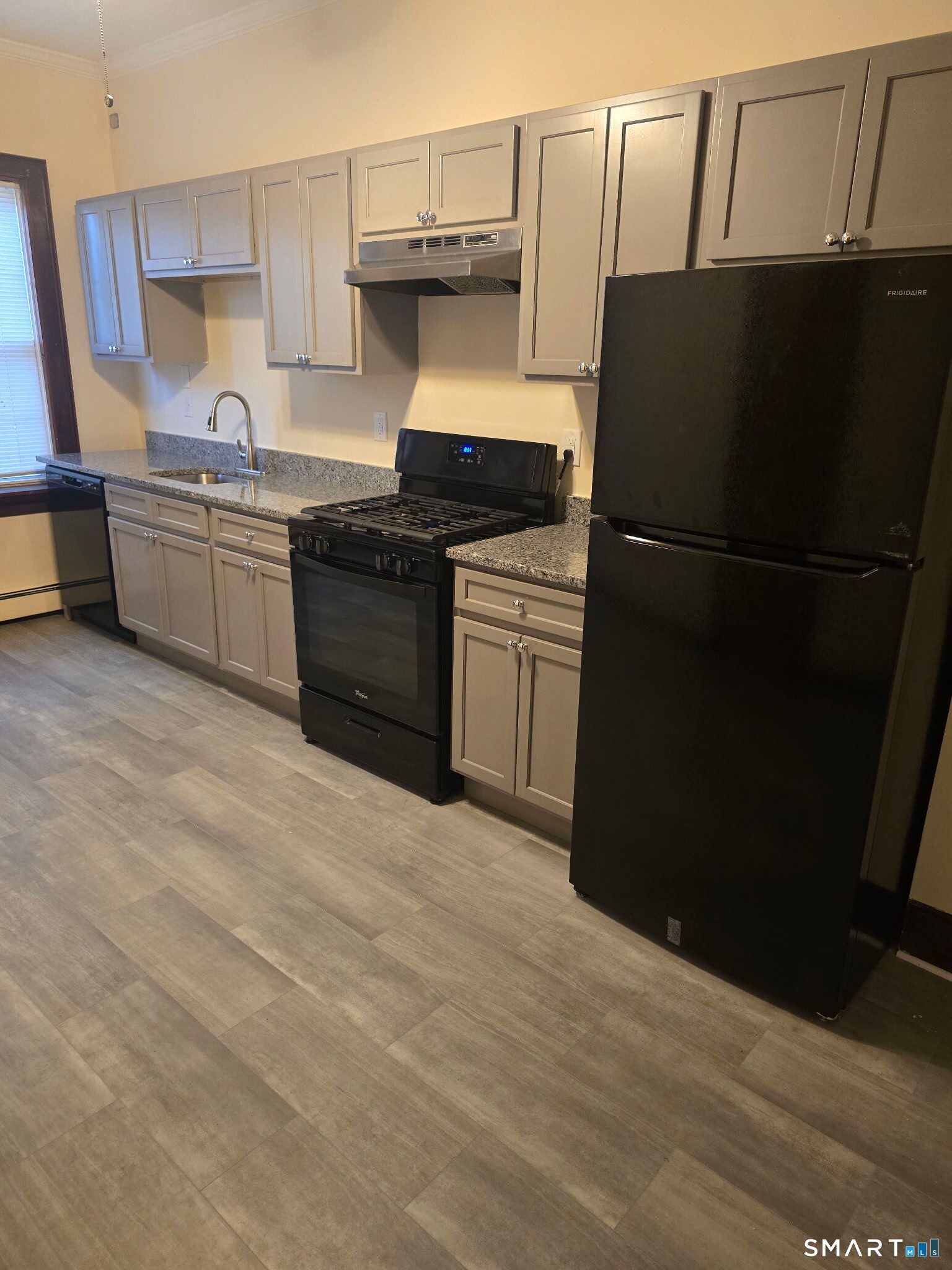 192 Dwight Street 192-1 — photo