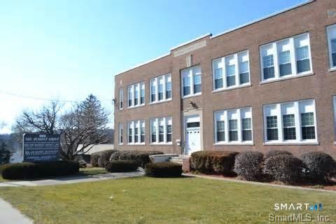 Home in Bristol, CT 06010 — photo 2