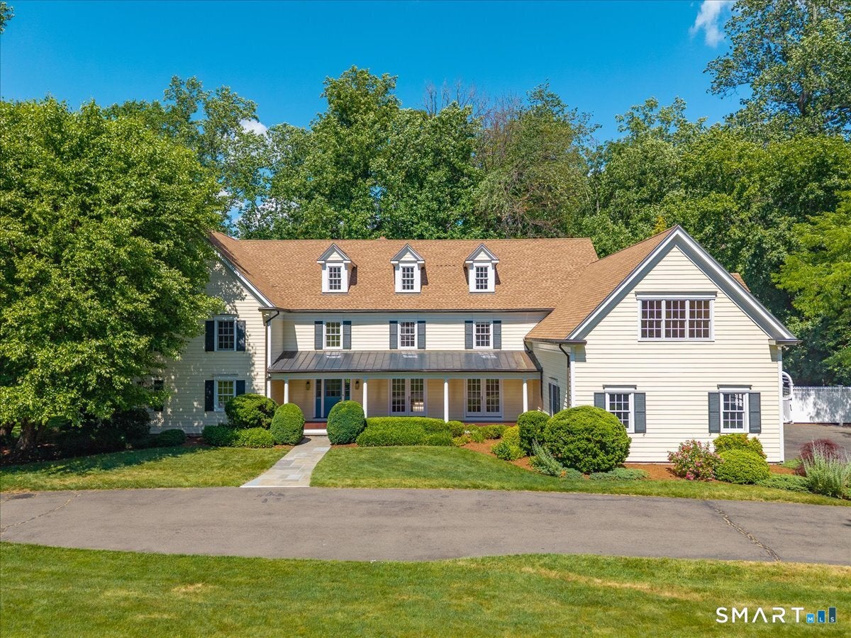27 Woody Lane — photo