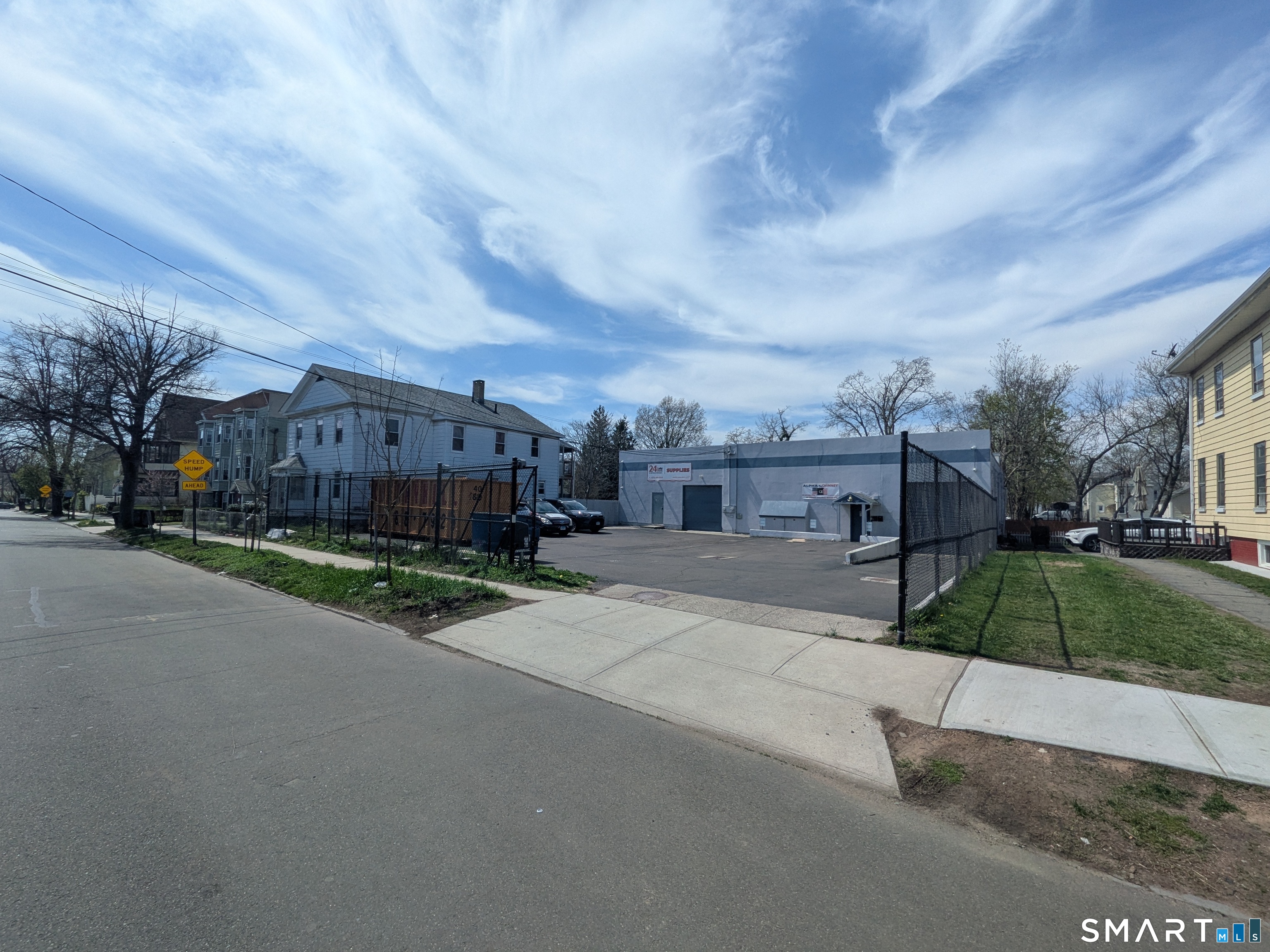 46 Clinton Avenue — photo