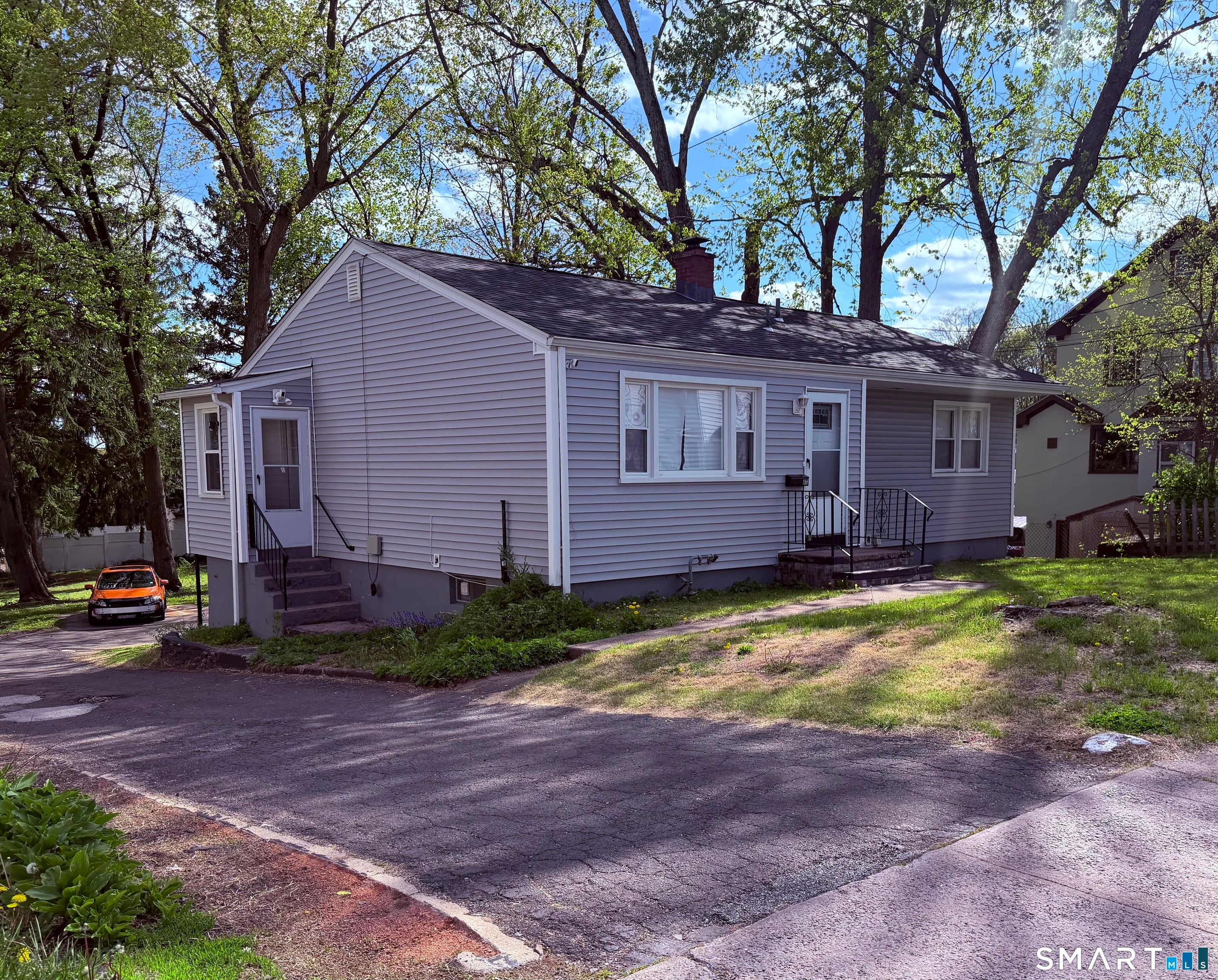 166 Woodin Street — photo