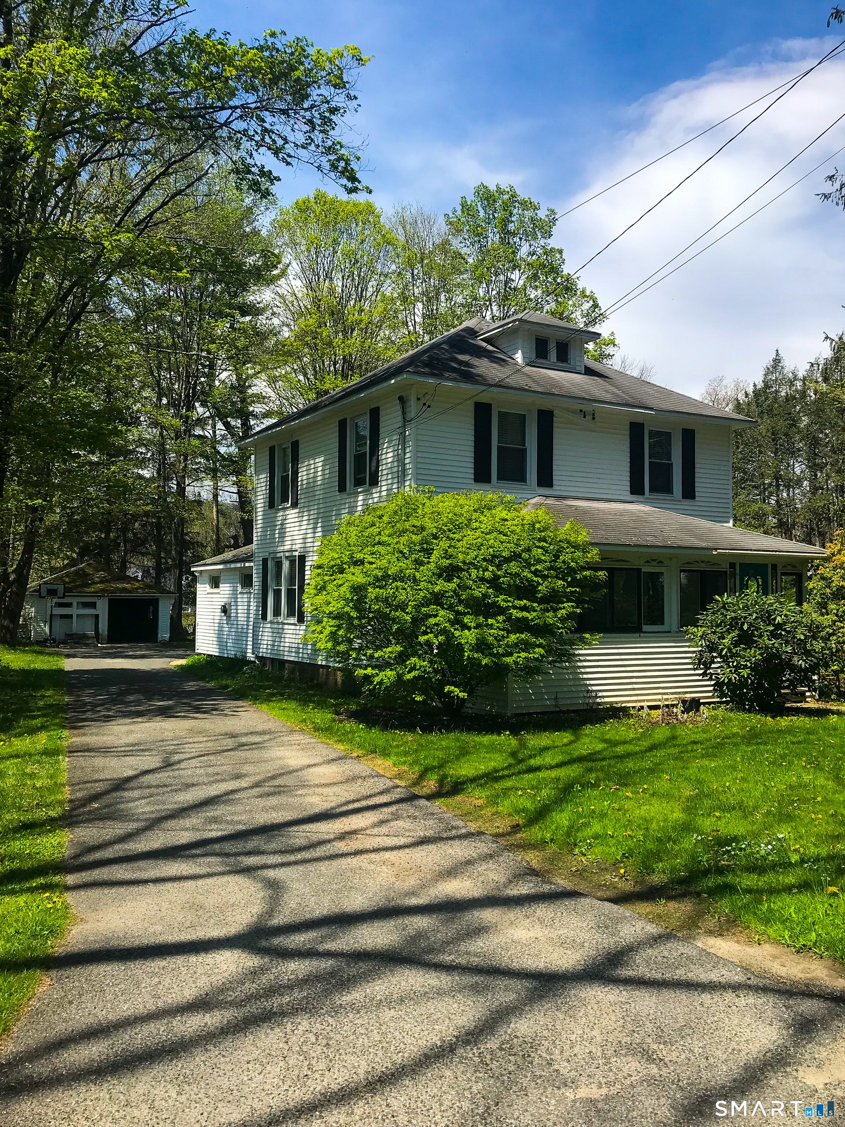 287 West Main Street — photo