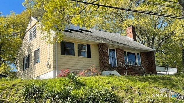 310 Douglas Street — photo