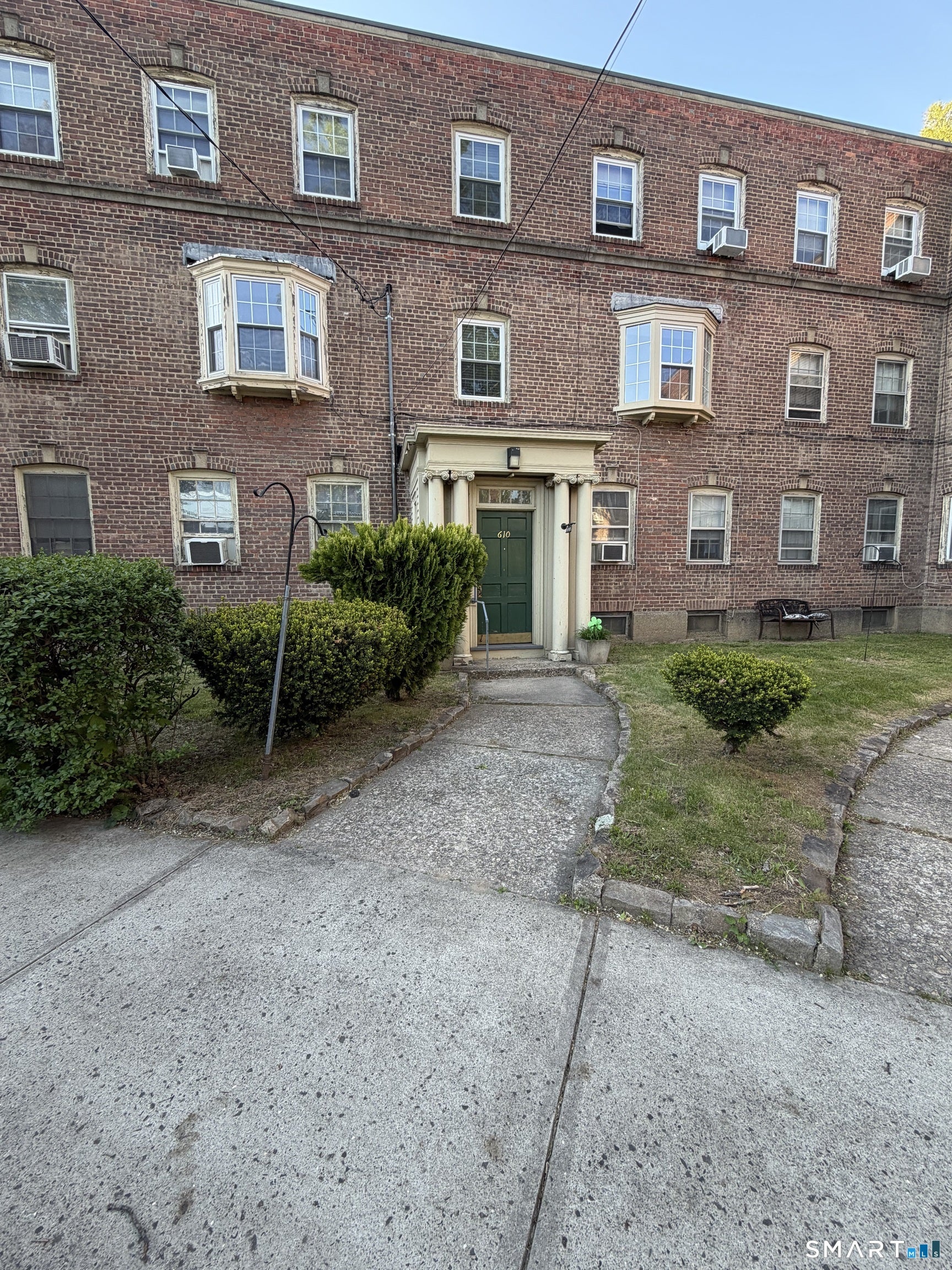 610 Wilmot Avenue 6 — photo