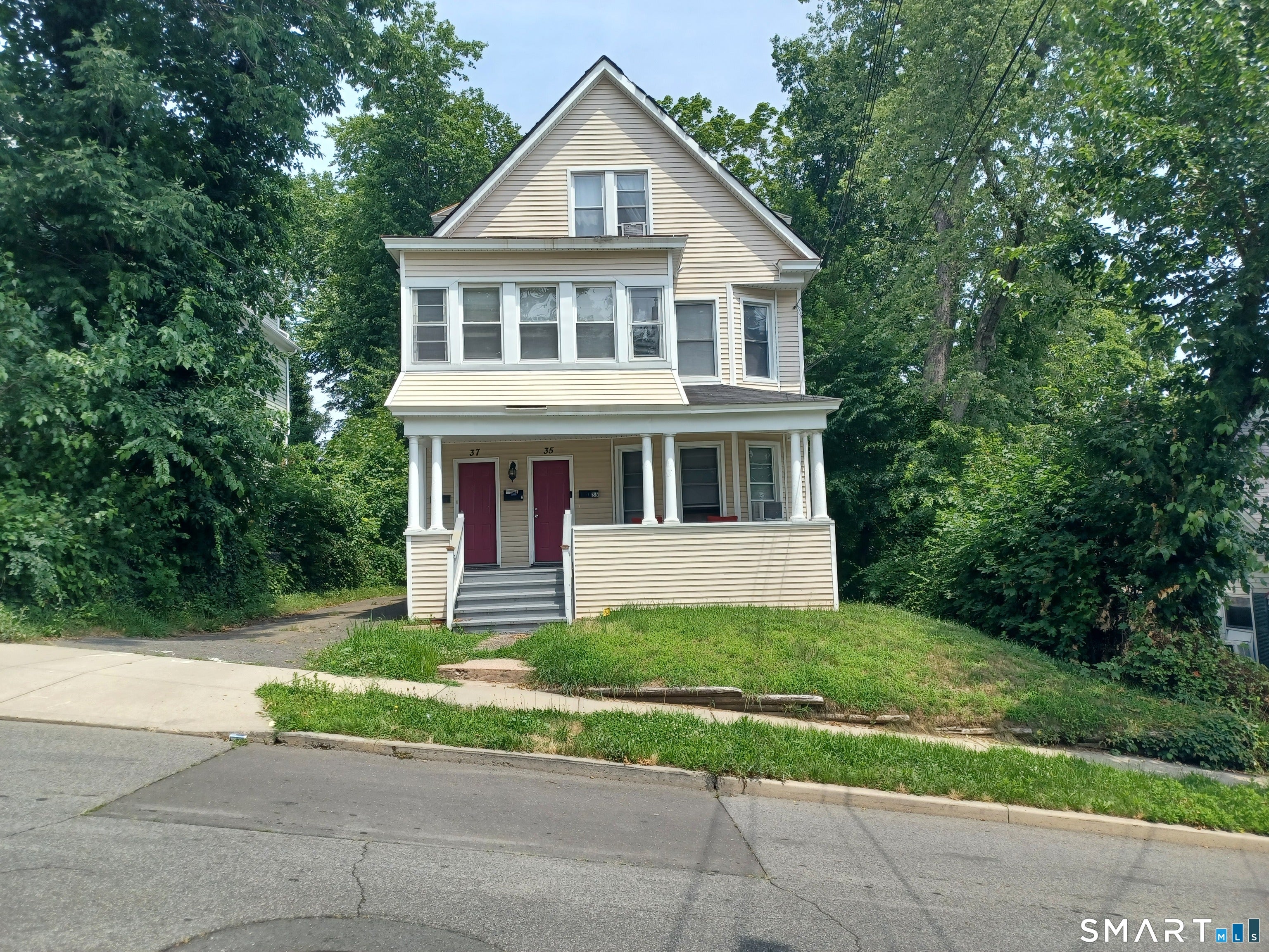 37 Fairfield Street 2nd Floor — photo