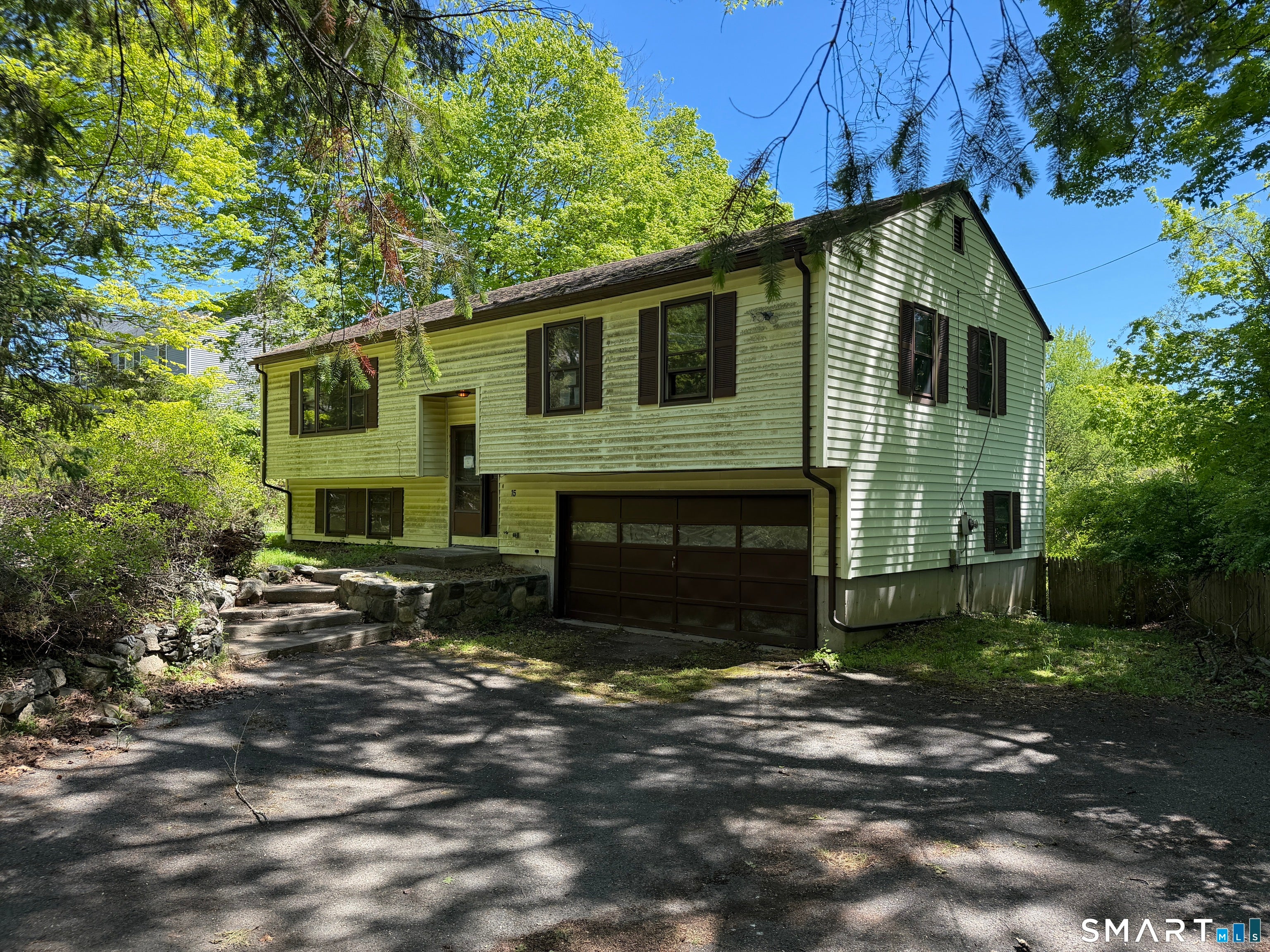 15 Bear Mountain Road — photo