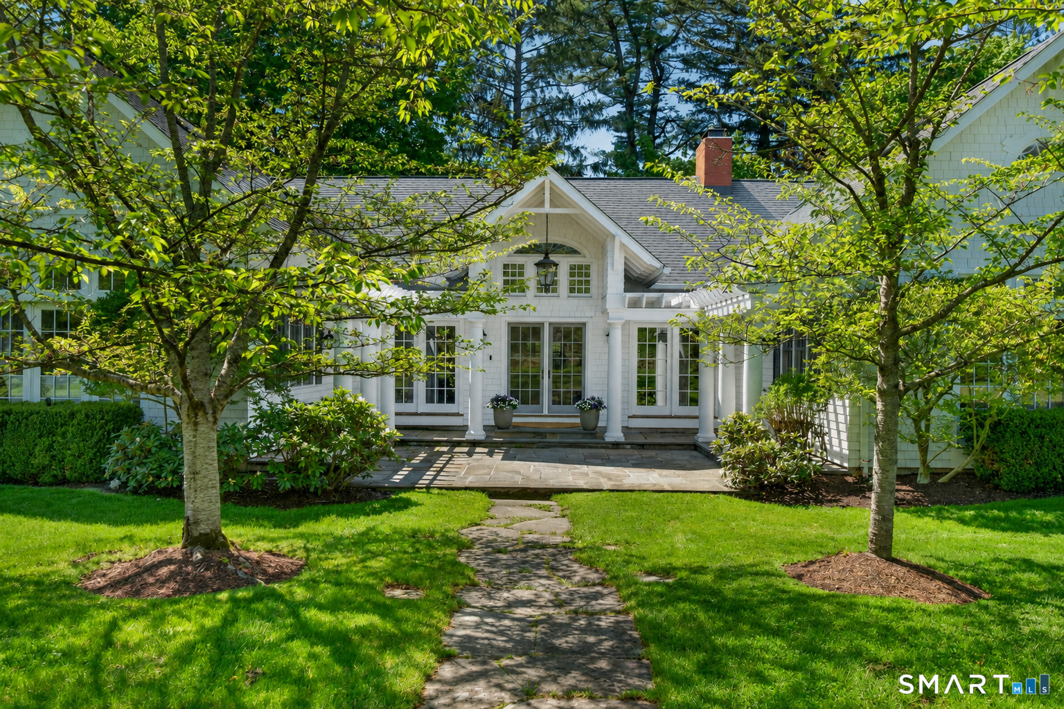 41 Peaceable Street, Ridgefield, CT 06877 — photo 2