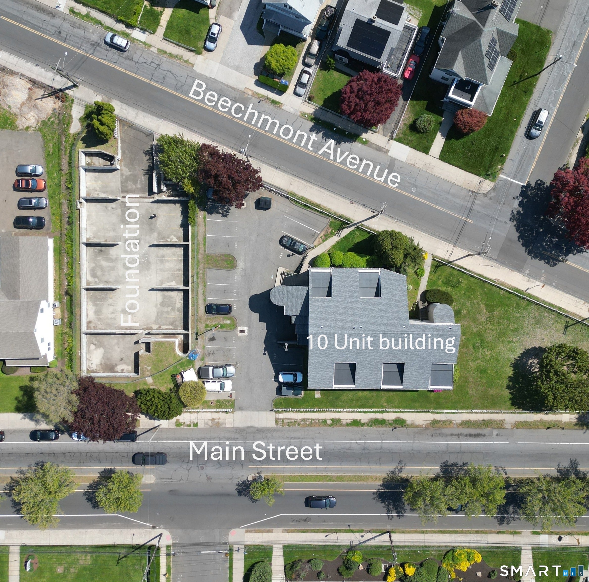 3250 Main Street — photo